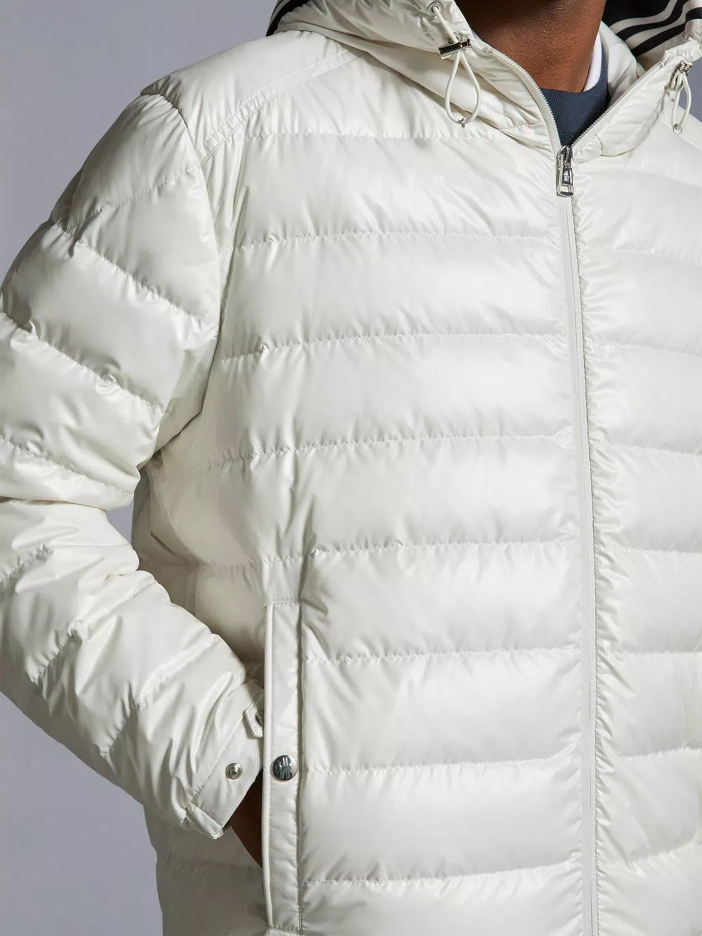 MONCLER - Cornour Daunenjacke mit Kapuze Weiß – White