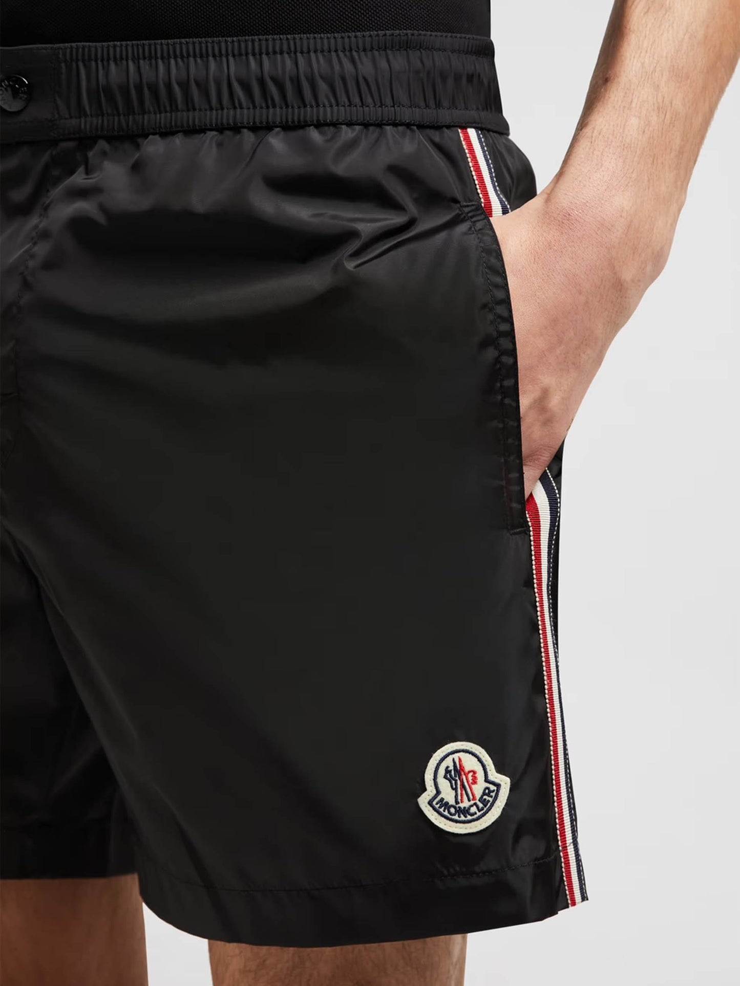 MONCLER - Badehose mit Logo-Aufnäher für Herren in Schwarz - Black