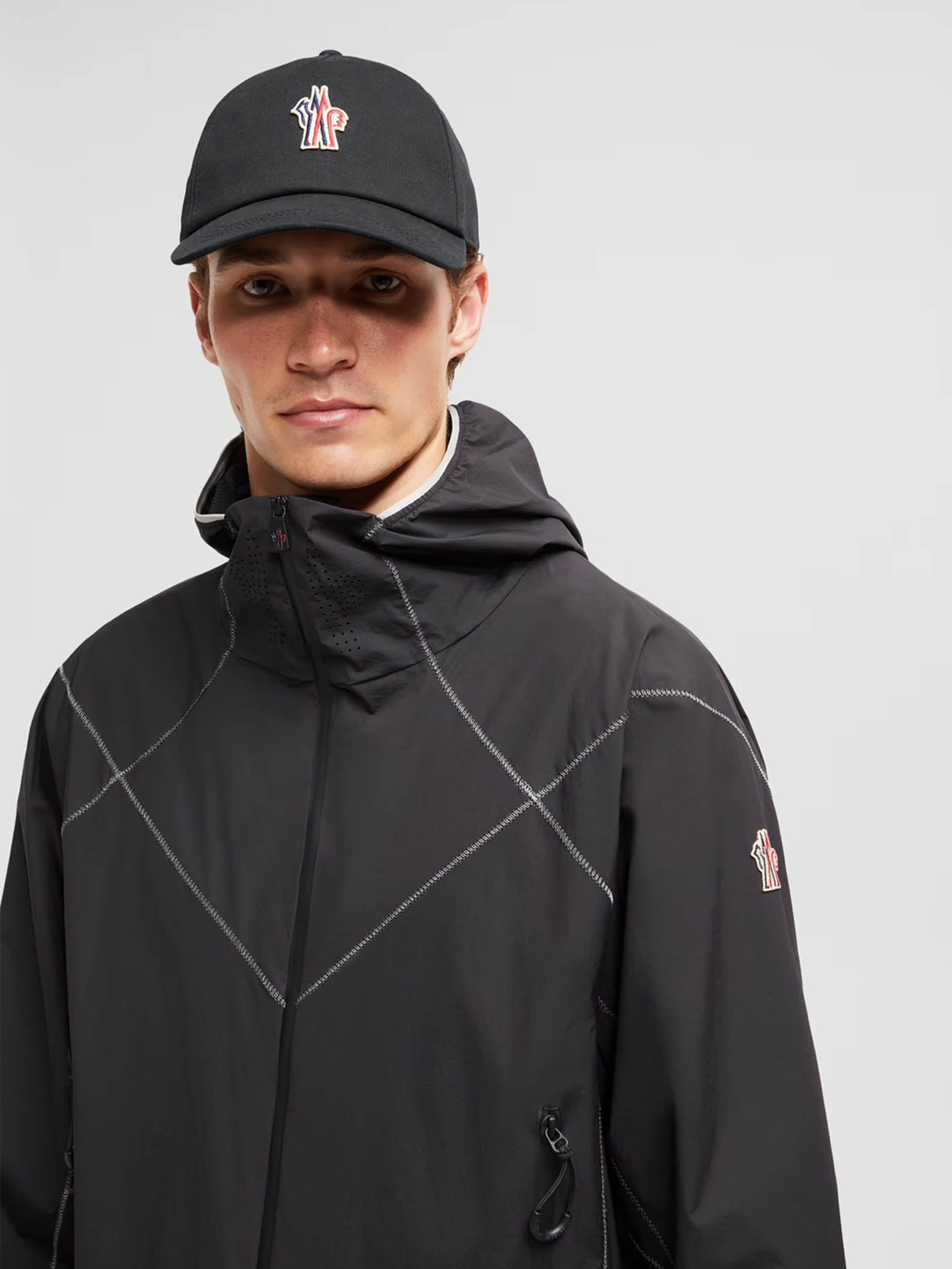MONCLER GRENOBLE - Gabardine Baseballmütze mit Logo in Schwarz - Black