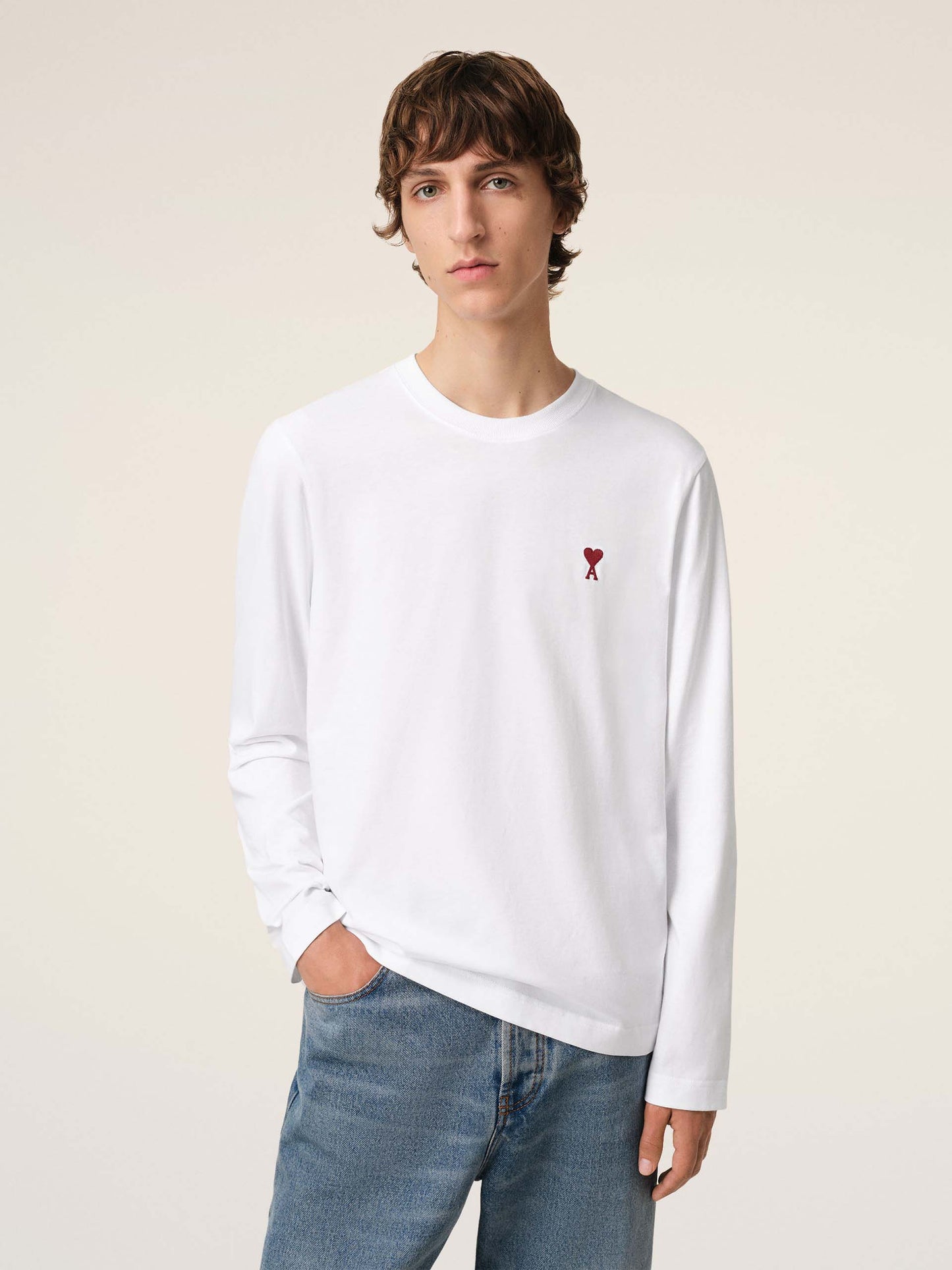 AMI PARIS - Langarm-T-Shirt Ami De Coeur mit rotem Logo in Weiß - White