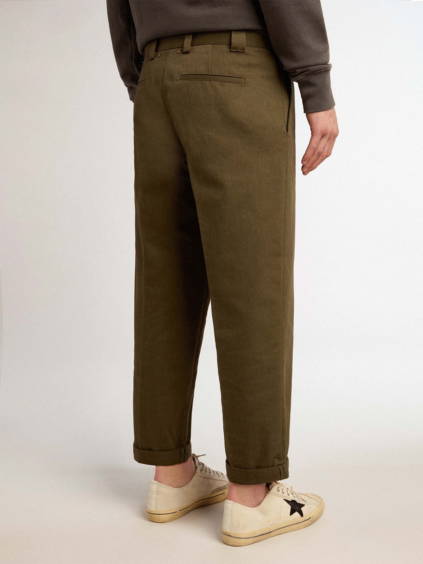 GOLDEN GOOSE - Gerade Chinohose Skate für Herren in Militärgrün - Military green