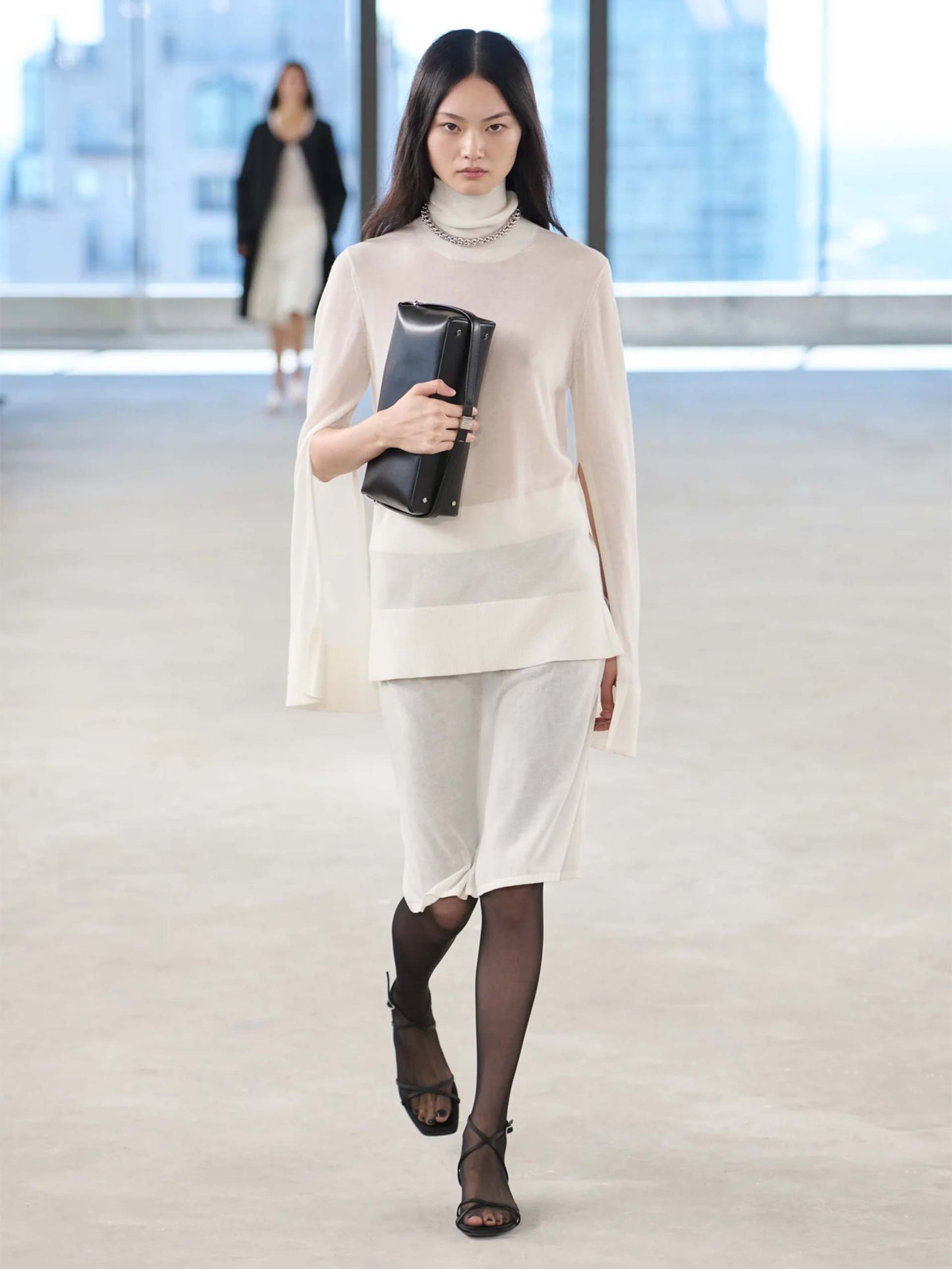 TOTEME - Rollkragenpullover mit Schlitzen für Damen in Cremeweiß - Cream white