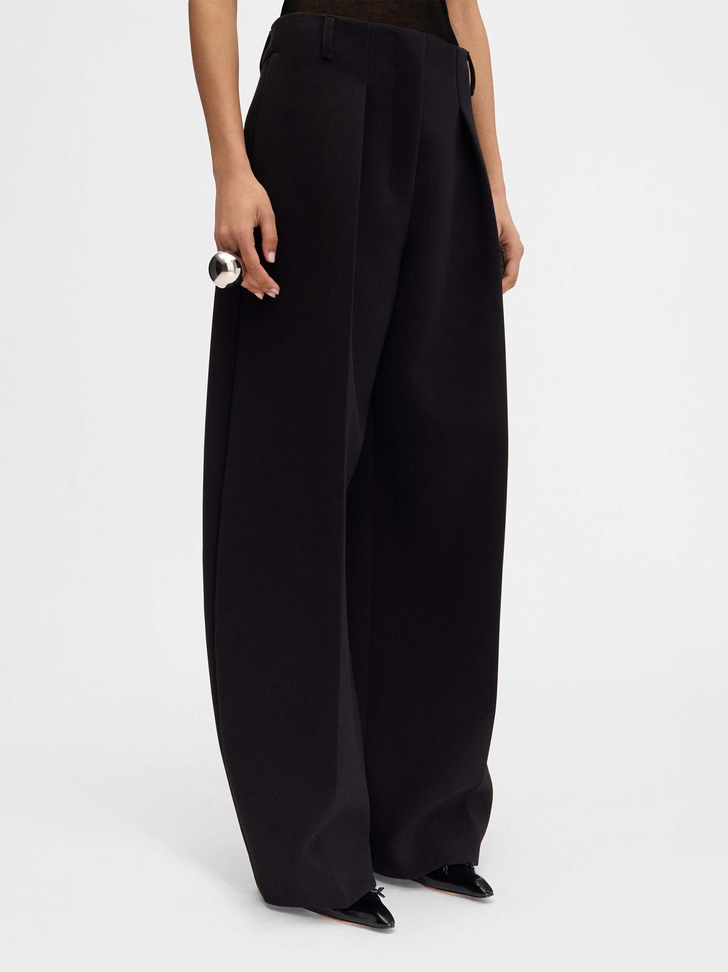 Le Pantalon Ovalo pants for women
