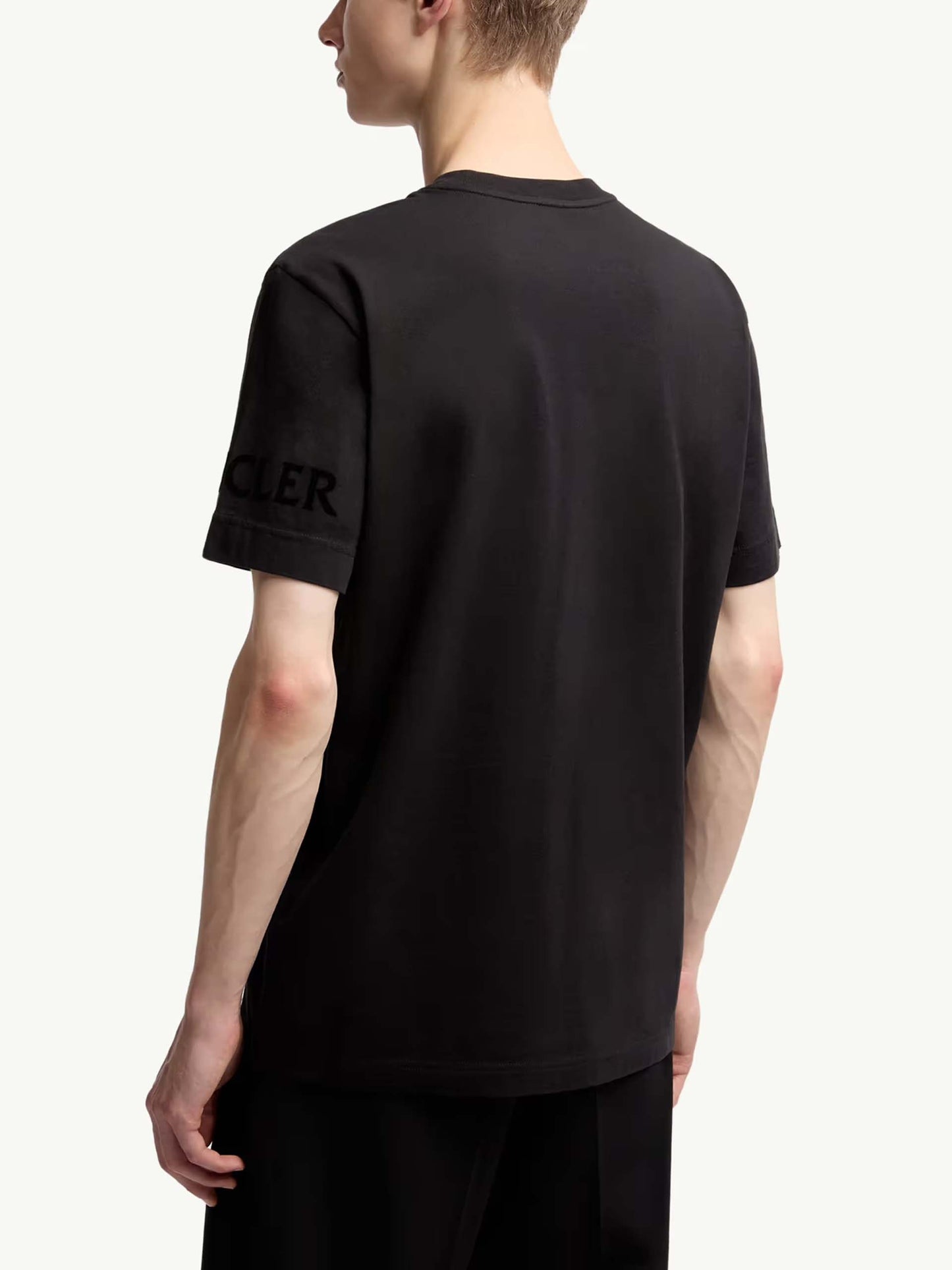 MONCLER - T-Shirt mit Logo-Details für Herren