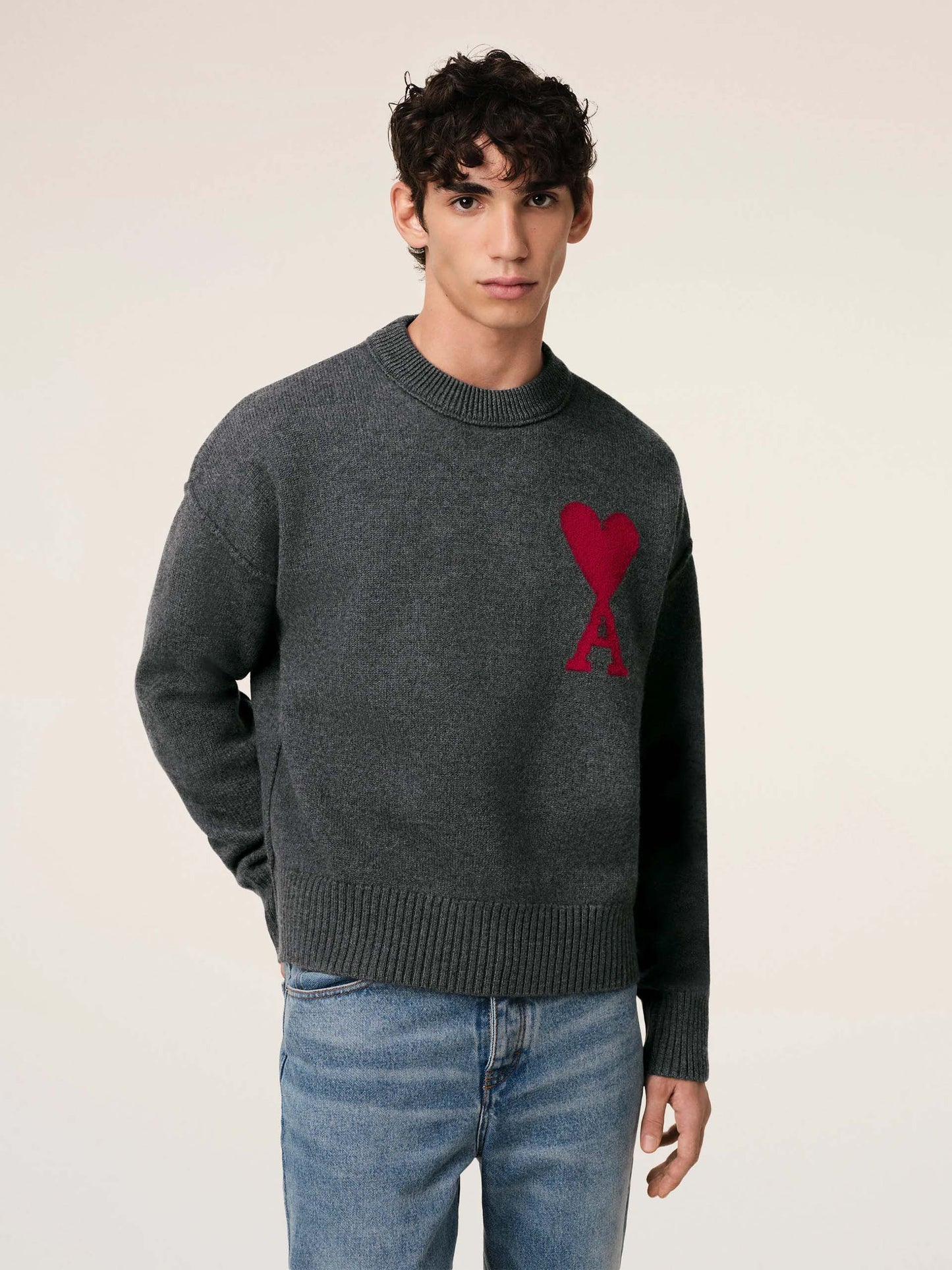 AMI PARIS - Pullover Ami De Coeur mit rotem Logo in Grau - Grey