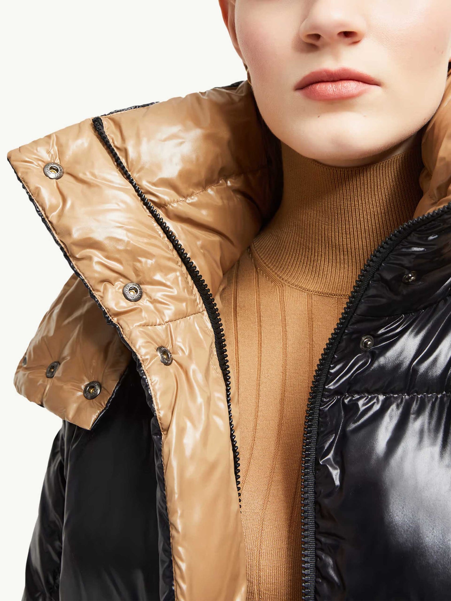 MONCLER - Parana Daunenjacke mit Kapuze für Damen