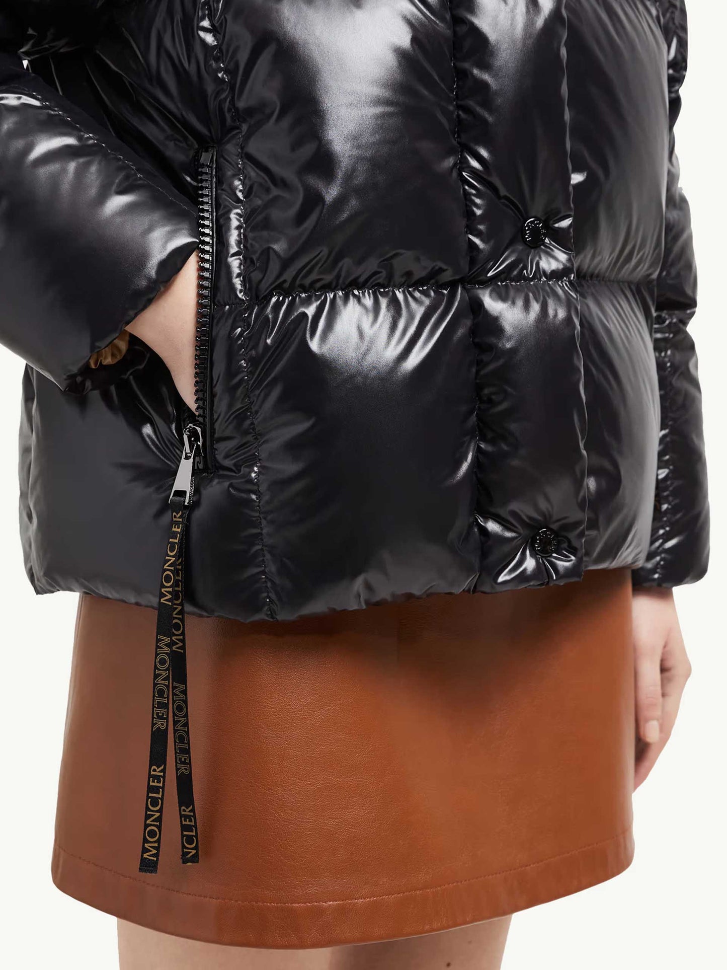 MONCLER - Parana Daunenjacke mit Kapuze für Damen