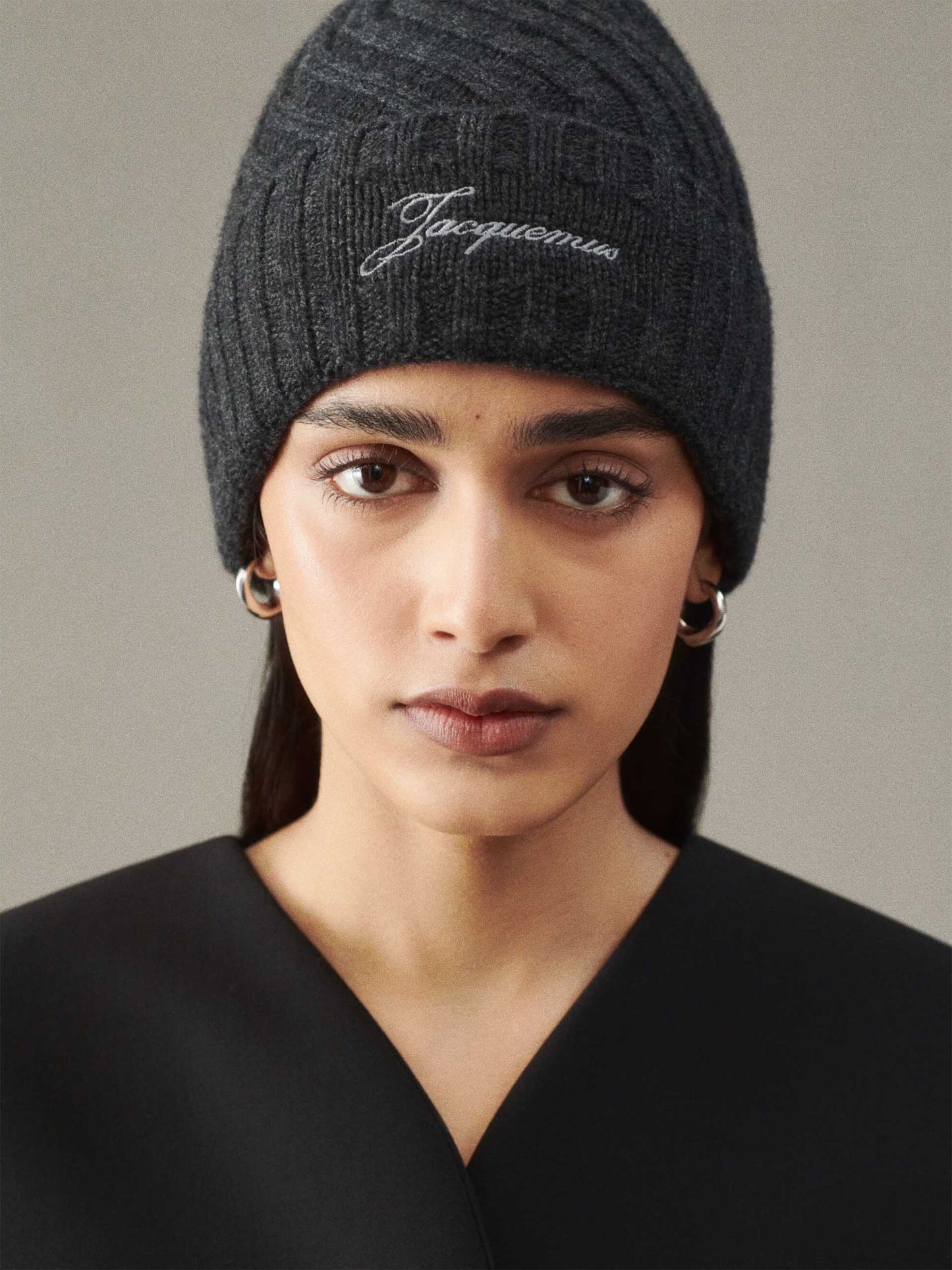 Jacquemus Woman - Le Bonnet Tourni