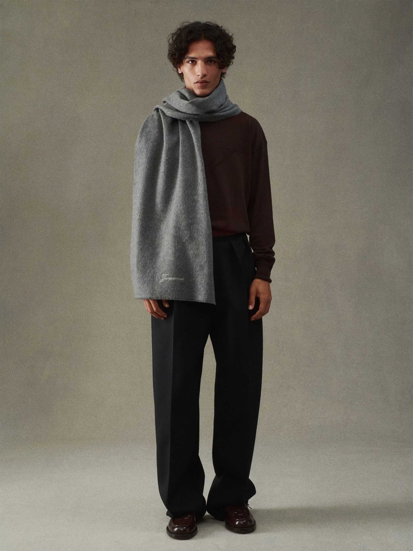 JACQUEMUS - Tailleur Schal aus Wolle und Kaschmir
