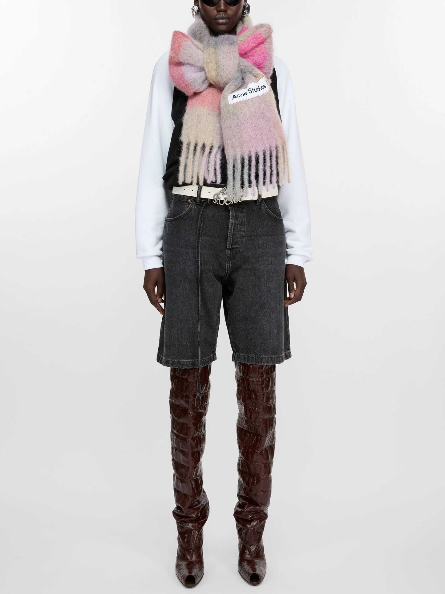 ACNE STUDIOS - Karierter Schal mit Logo-Patch in Rosa / Fuchsia - Pink / Fuchsia