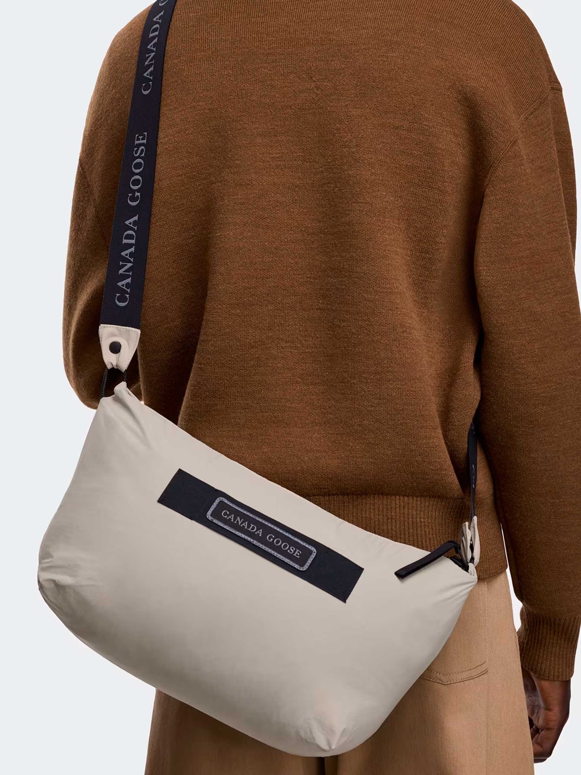 CANADA GOOSE - Crofton Black Label Pufferjacke für Herren in Sand Grau - Sand grey