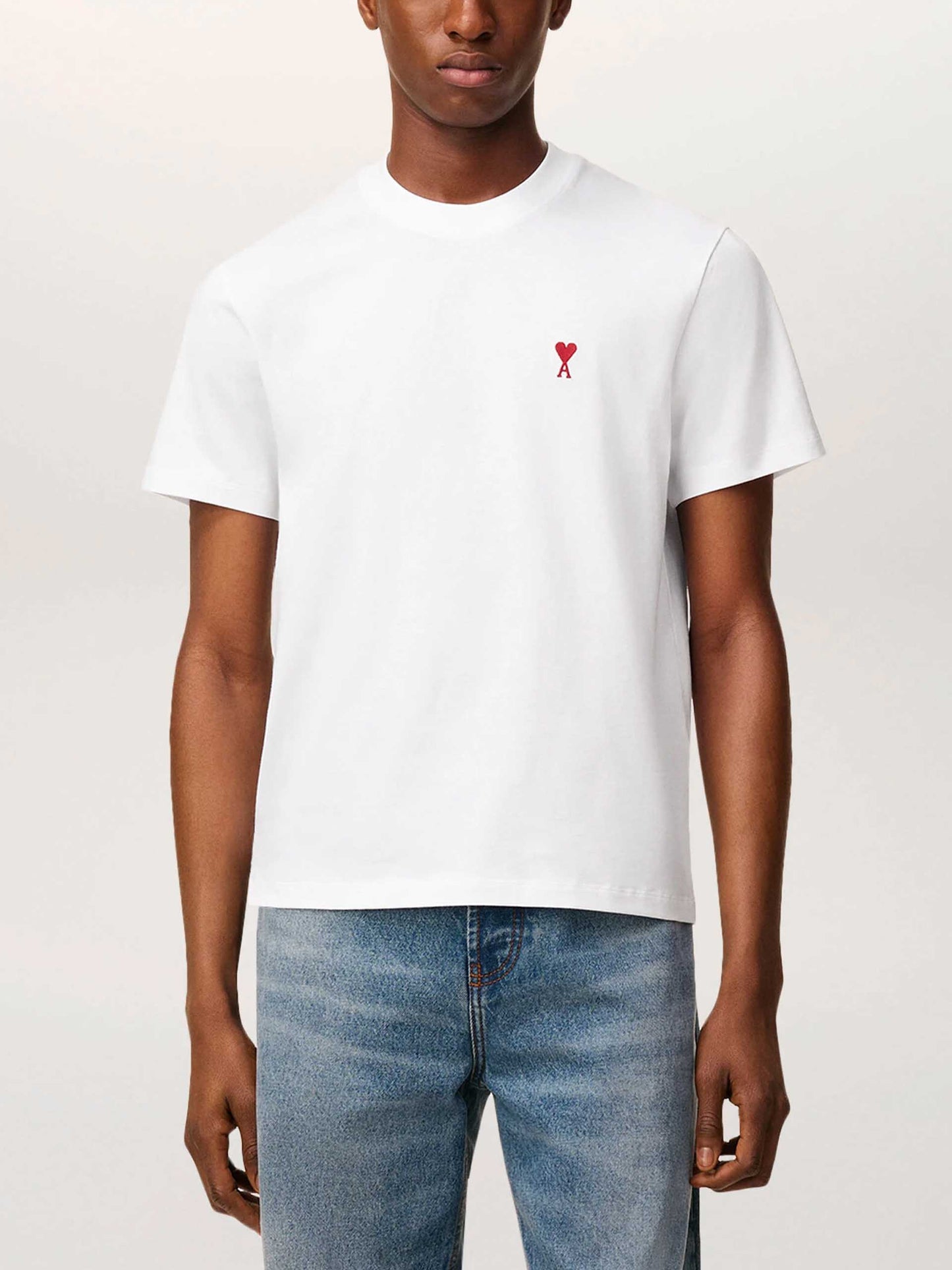 AMI PARIS - Basic T-Shirt mit rotem Ami De Coeur Logo Weiß - White