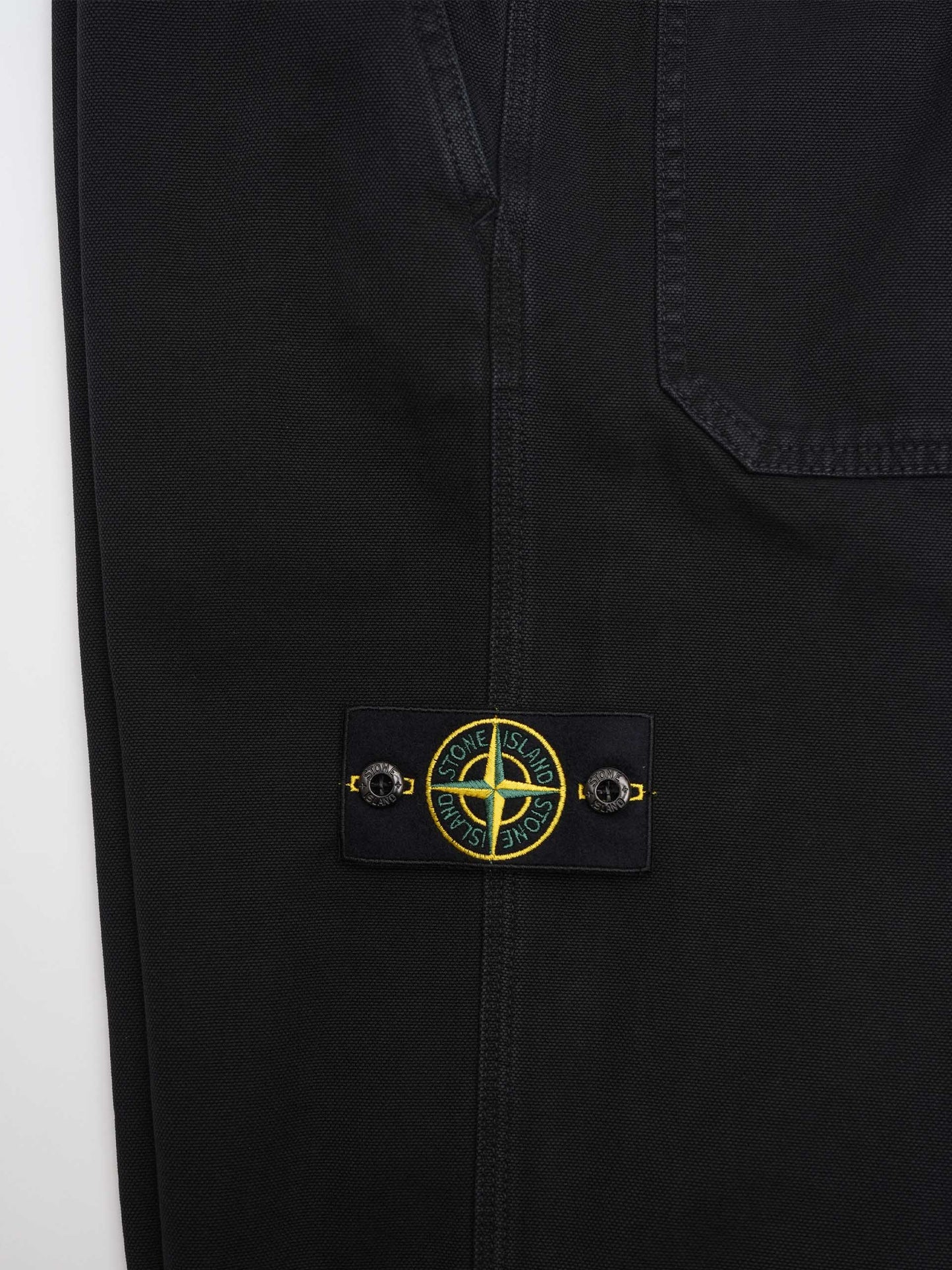 STONE ISLAND - Chinohose mit Logo-Patch für Herren