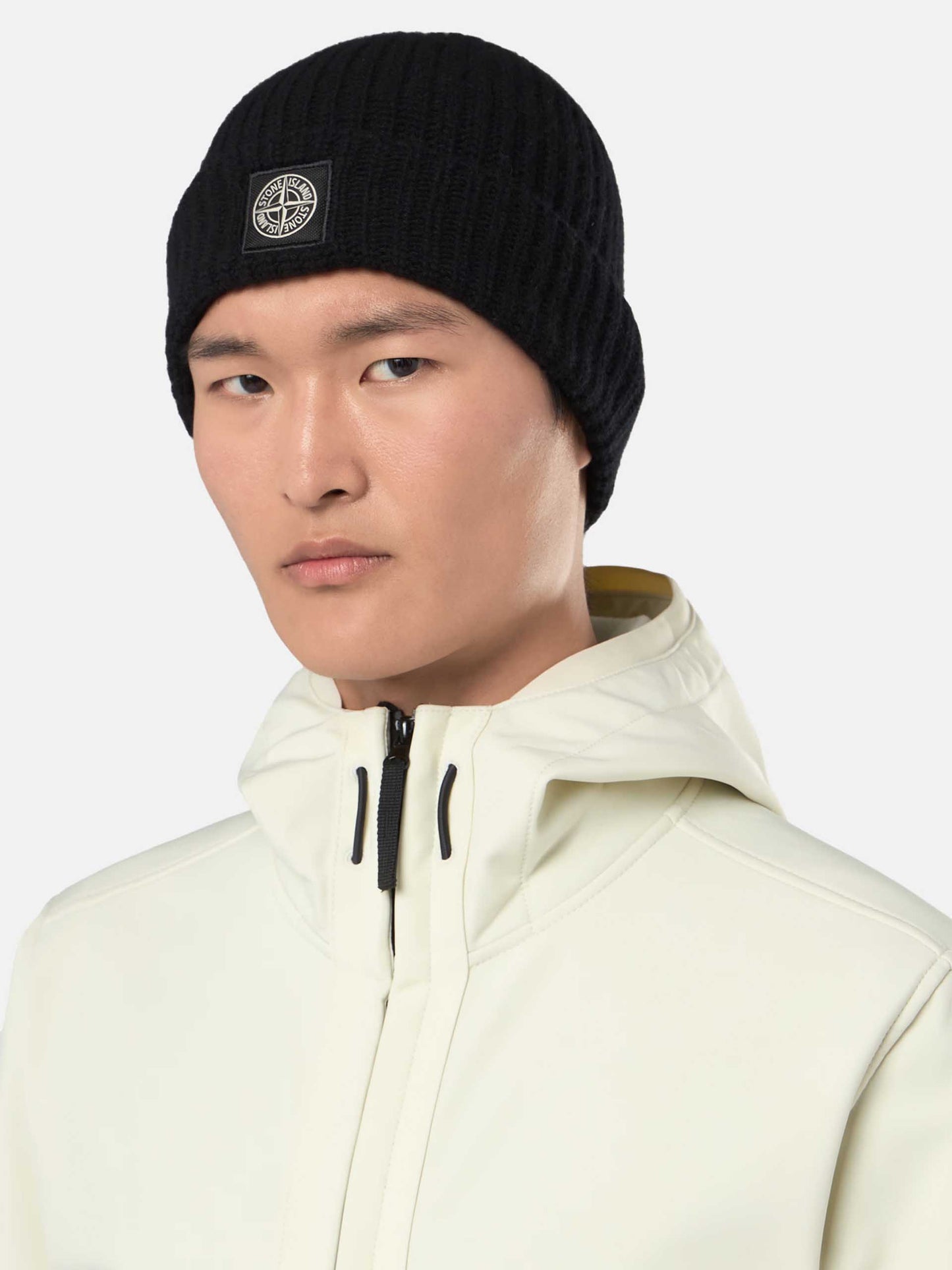 STONE ISLAND - Mütze mit Logo-Patch für Herren in Schwarz - Black