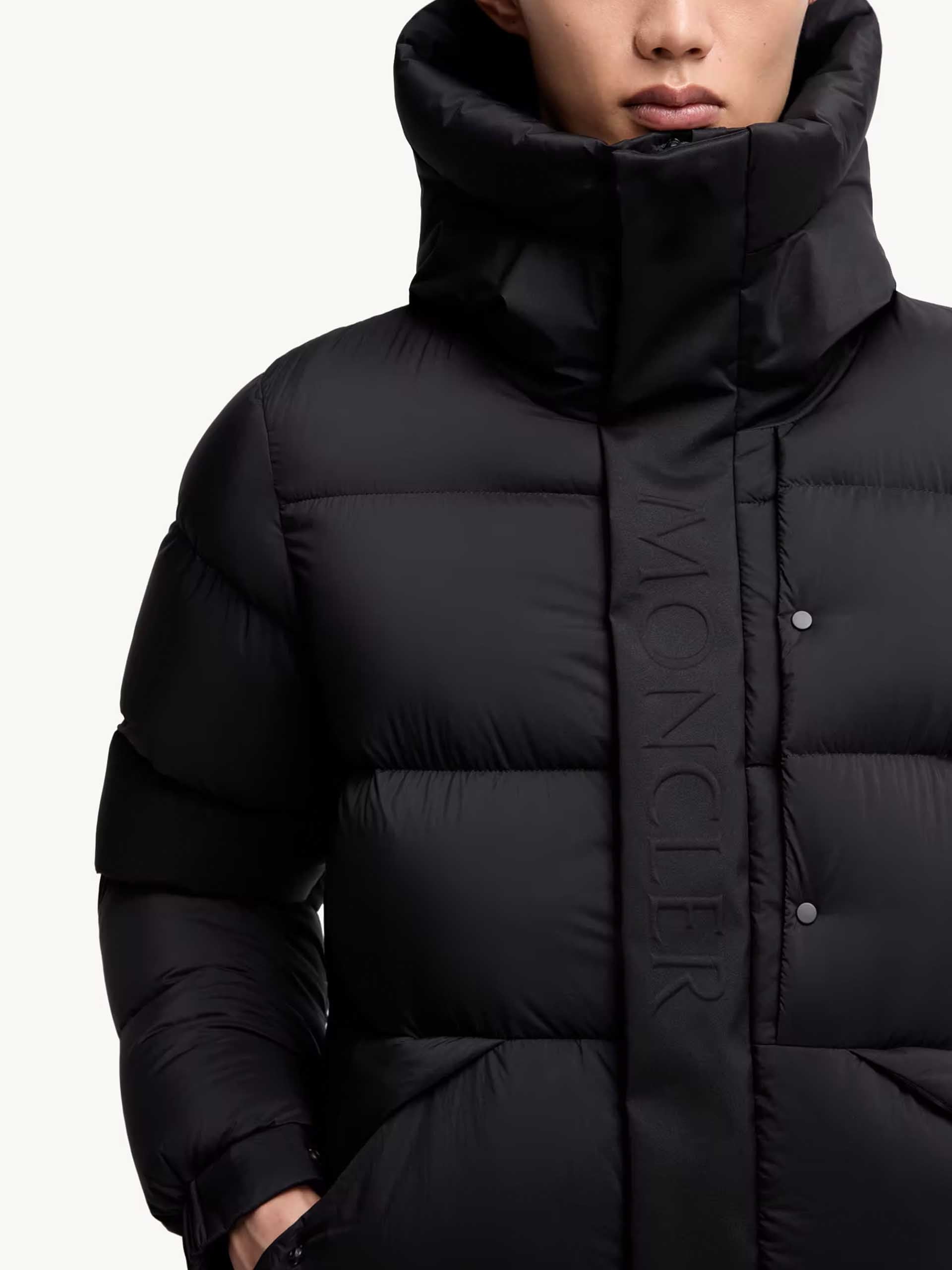 MONCLER - Madeira Daunenjacke mit Kapuze für Herren