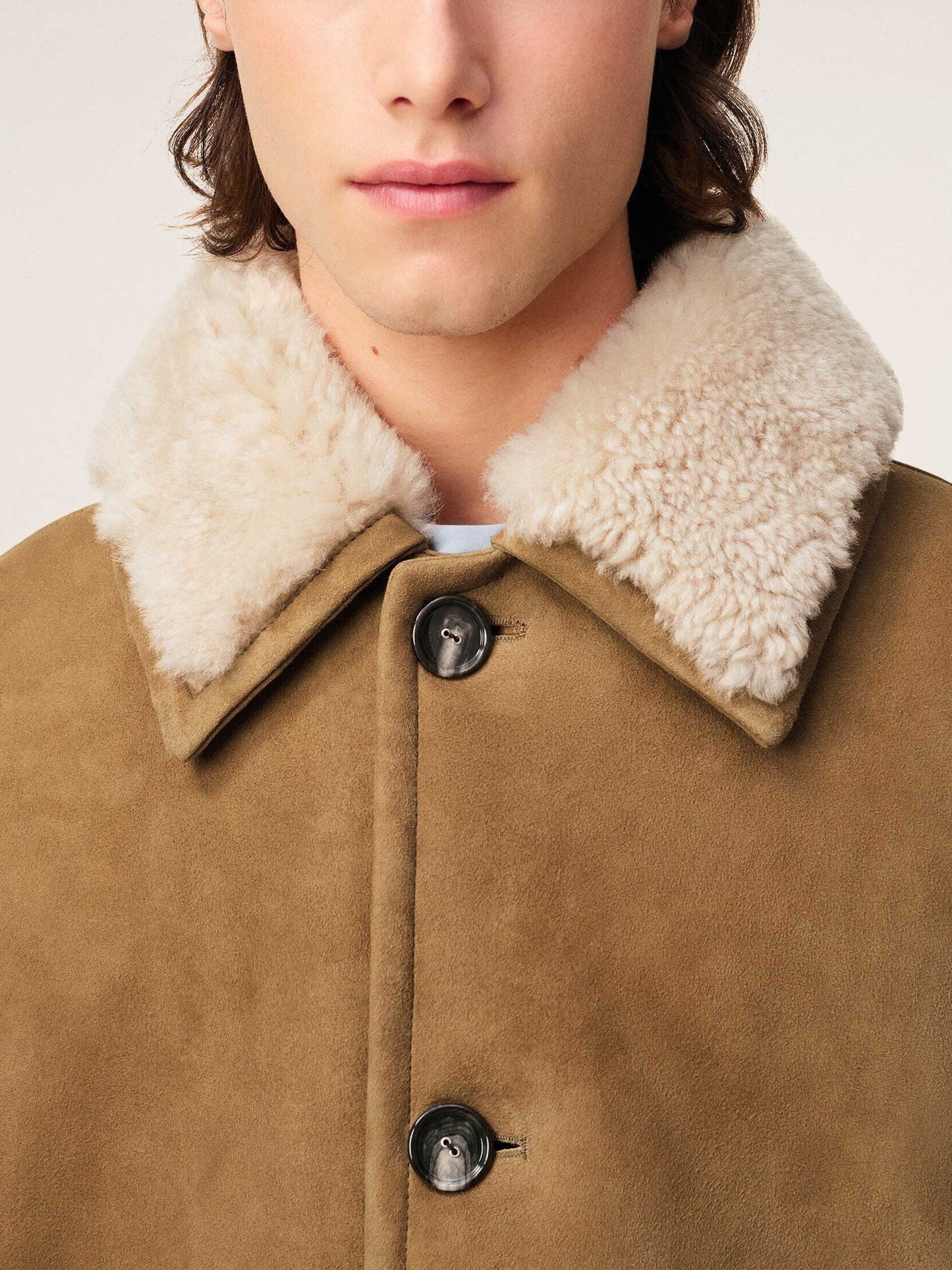 AMI PARIS - Geknöpfte Shearling-Jacke für Herren