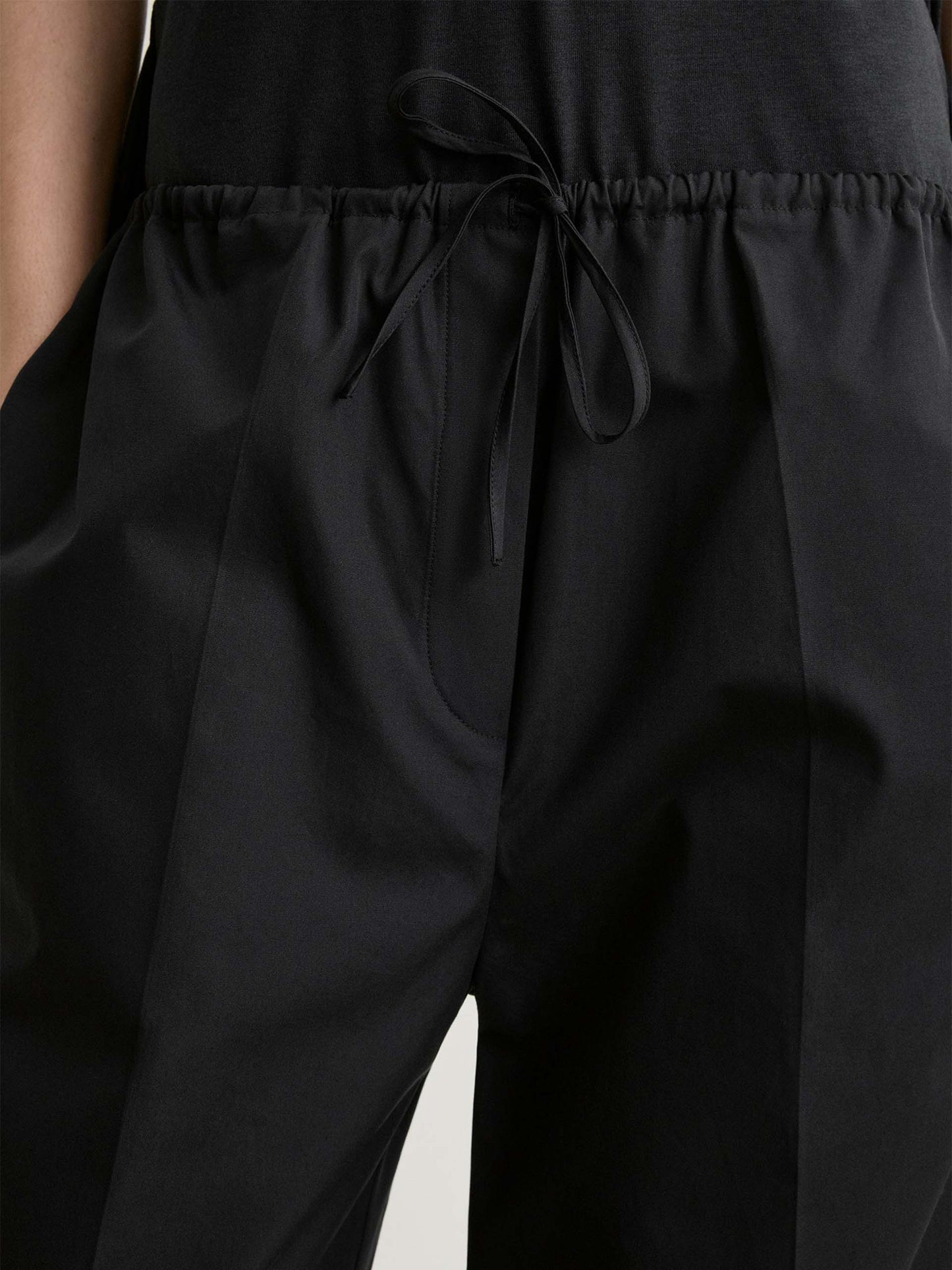 Drawstring cotton trousers for women
