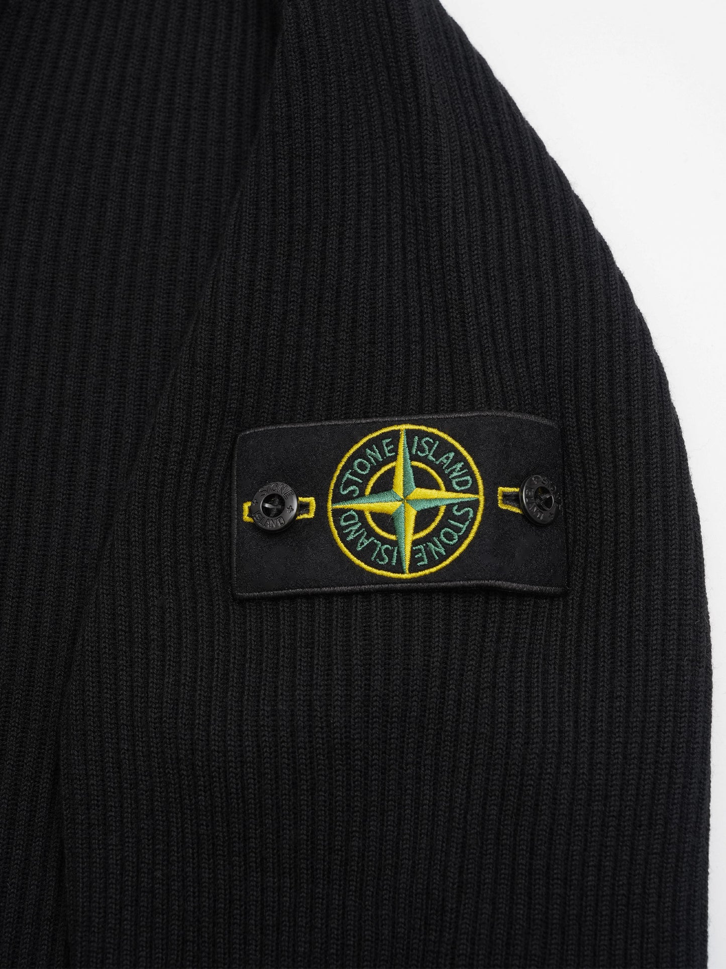 Stone Island – Gerippte Strickjacke mit Logo-Patch für Herren Schwarz - Black