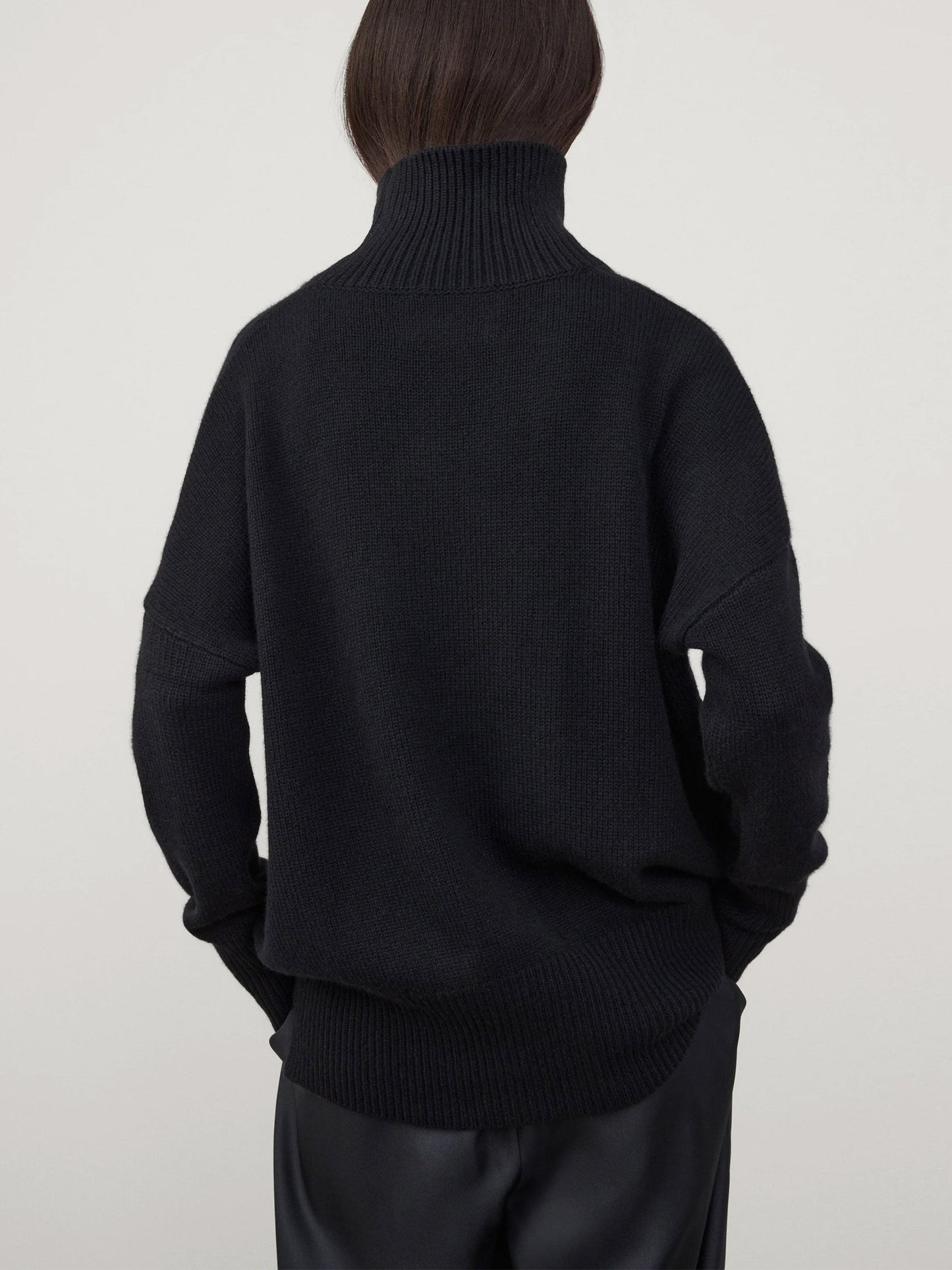 LISA YANG - Kaschmir-Pullover Heidi mit Stehkragen für Damen