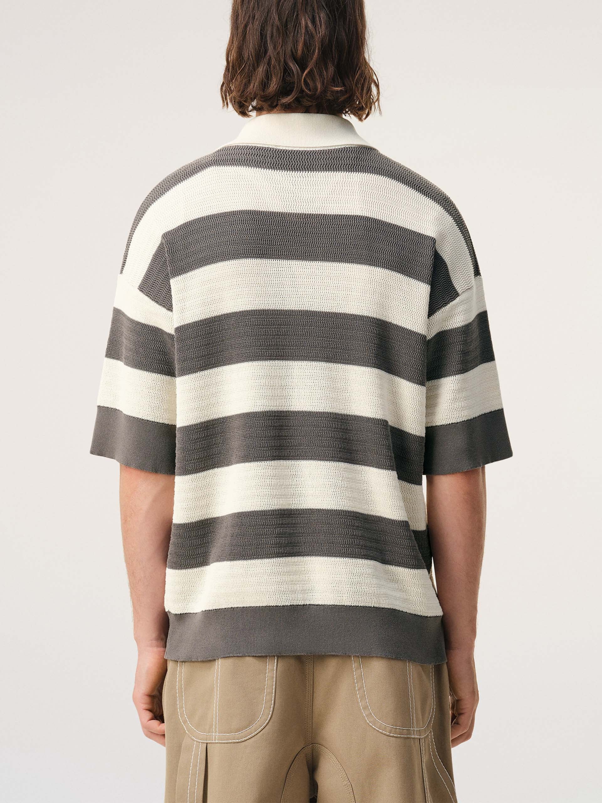 AMI PARIS - Gestreiftes Poloshirt aus Baumwollstrick