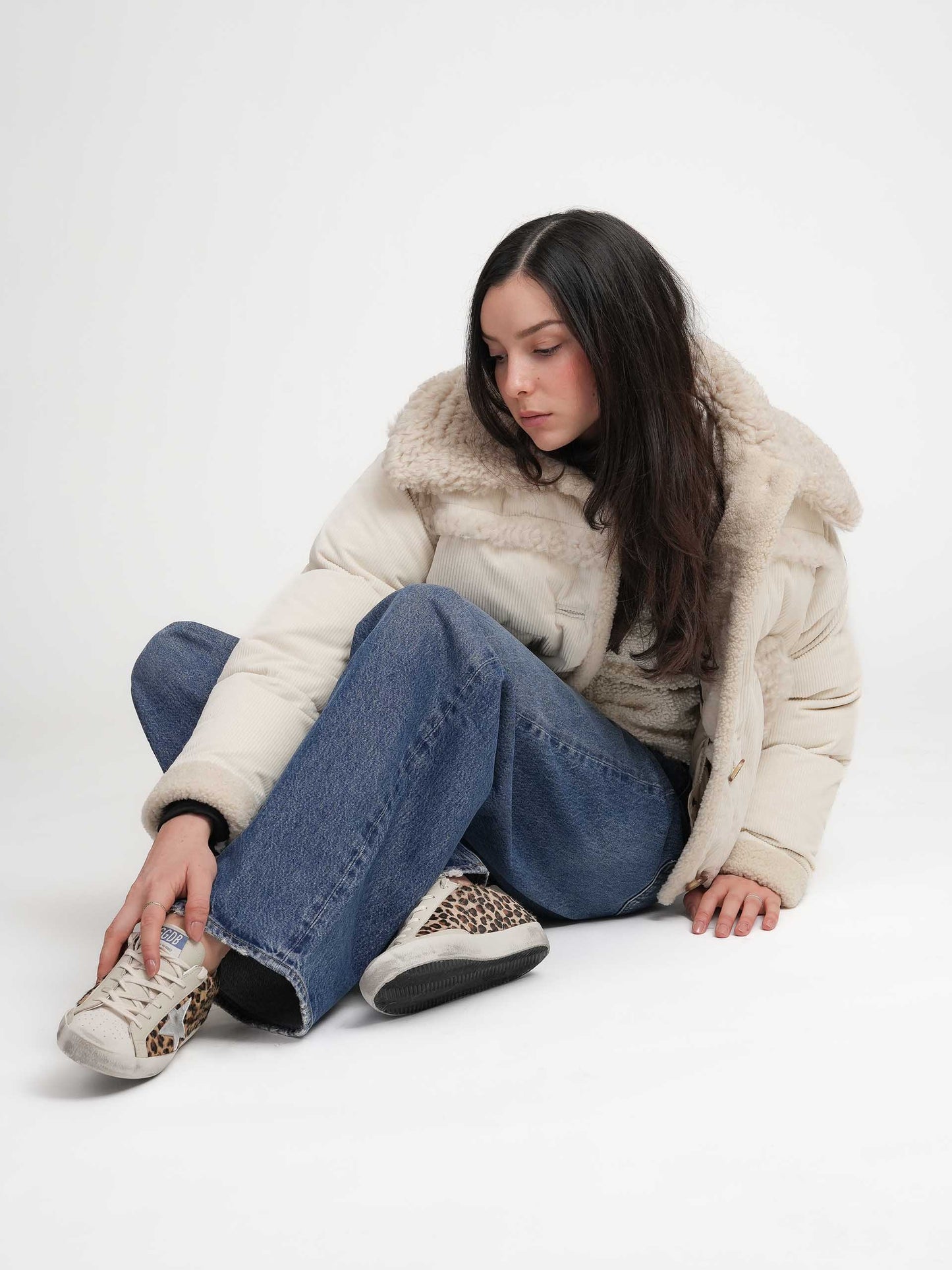 MONCLER GRENOBLE - Daunenjacke Caleu aus Kord für Damen