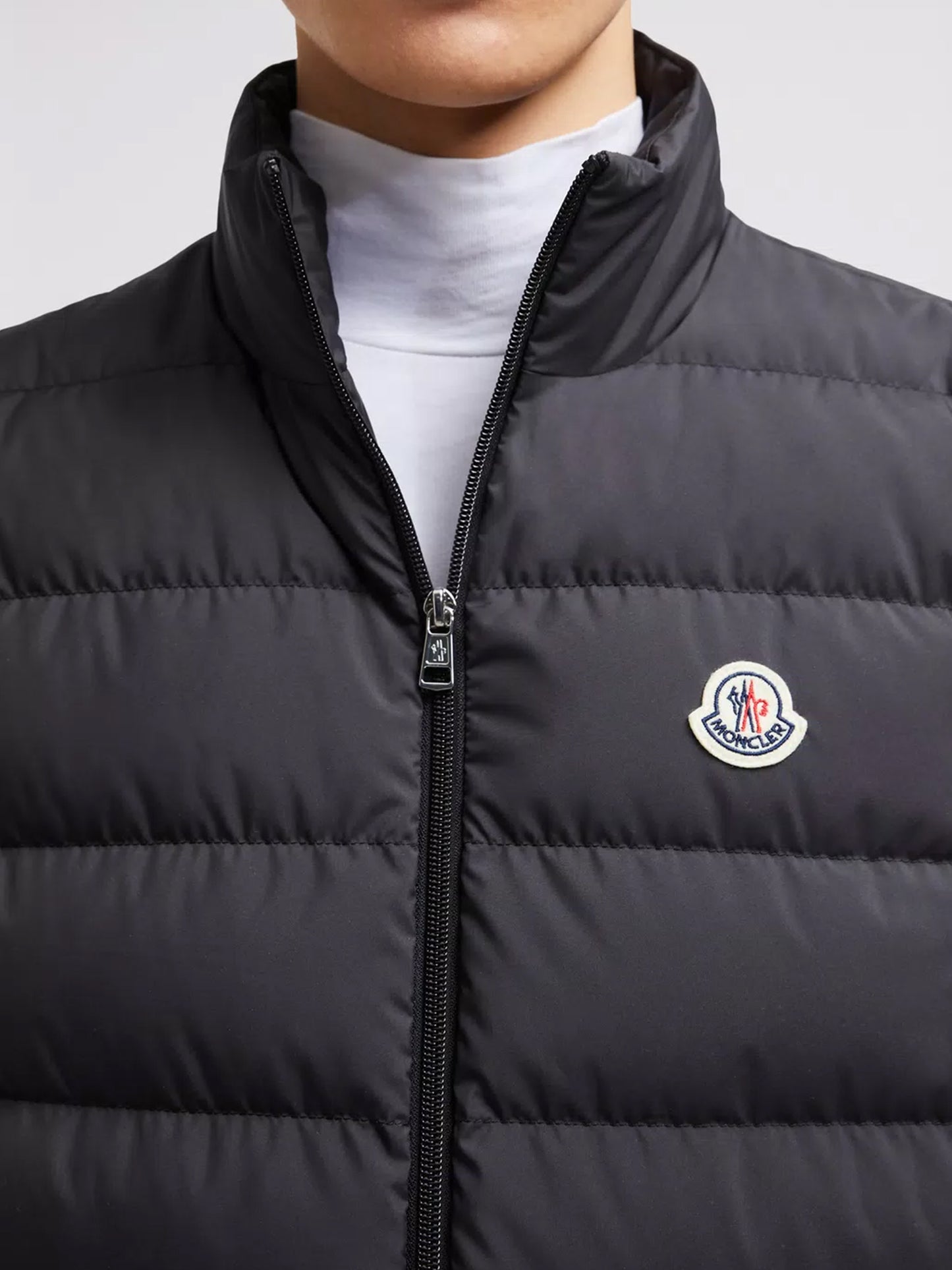 MONCLER - Contrin Daunenweste für Herren Schwarz – Black