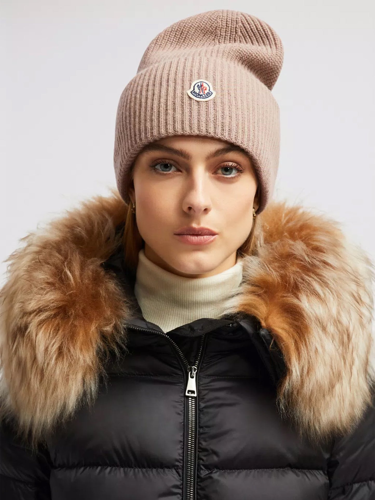 MONCLER - Mütze mit Logo für Damen Beige