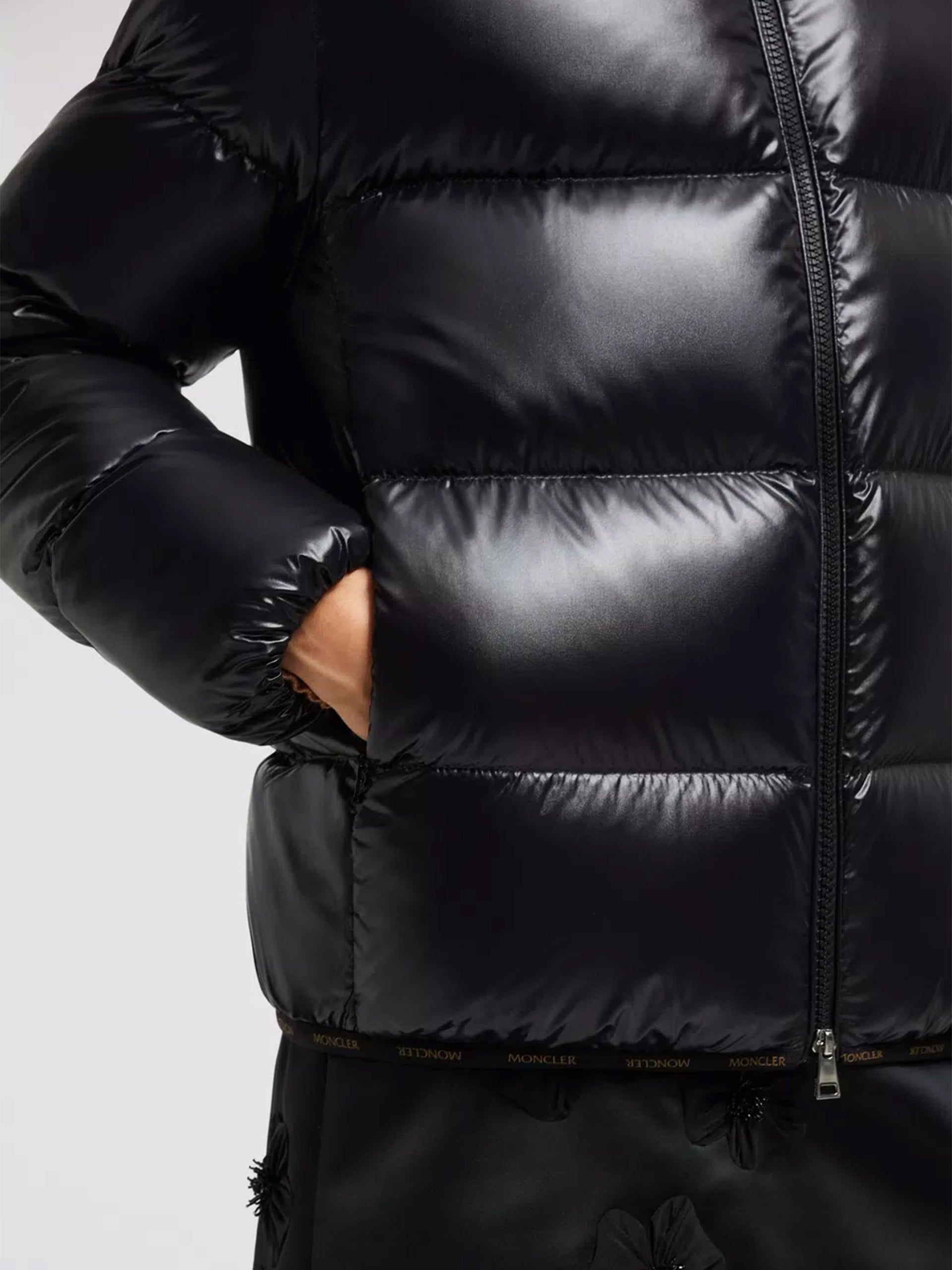 MONCLER - Abbadia kurze Daunenjacke für Damen Schwarz – Black