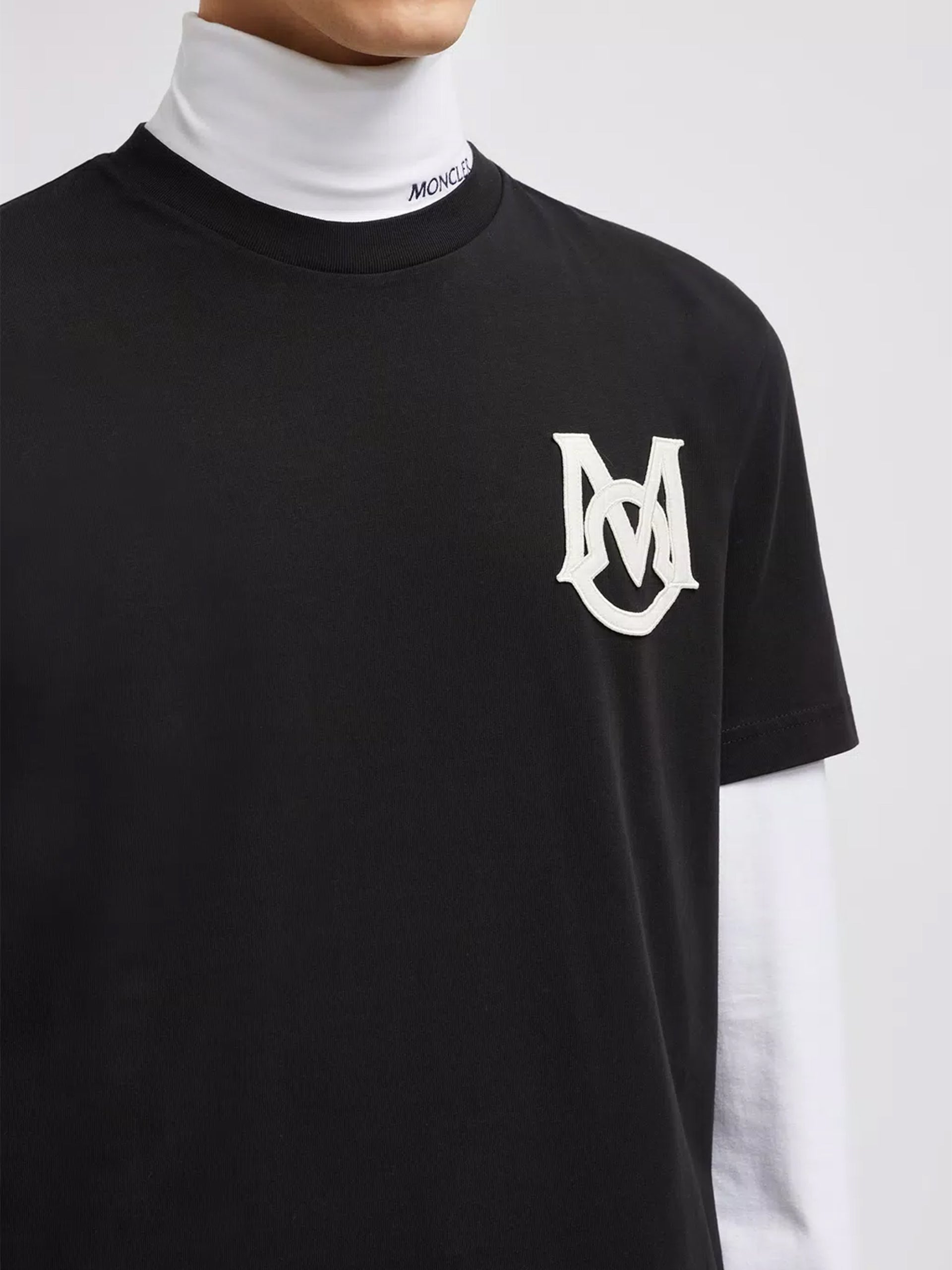 MONCLER - T-Shirt mit Monogramm für Herren