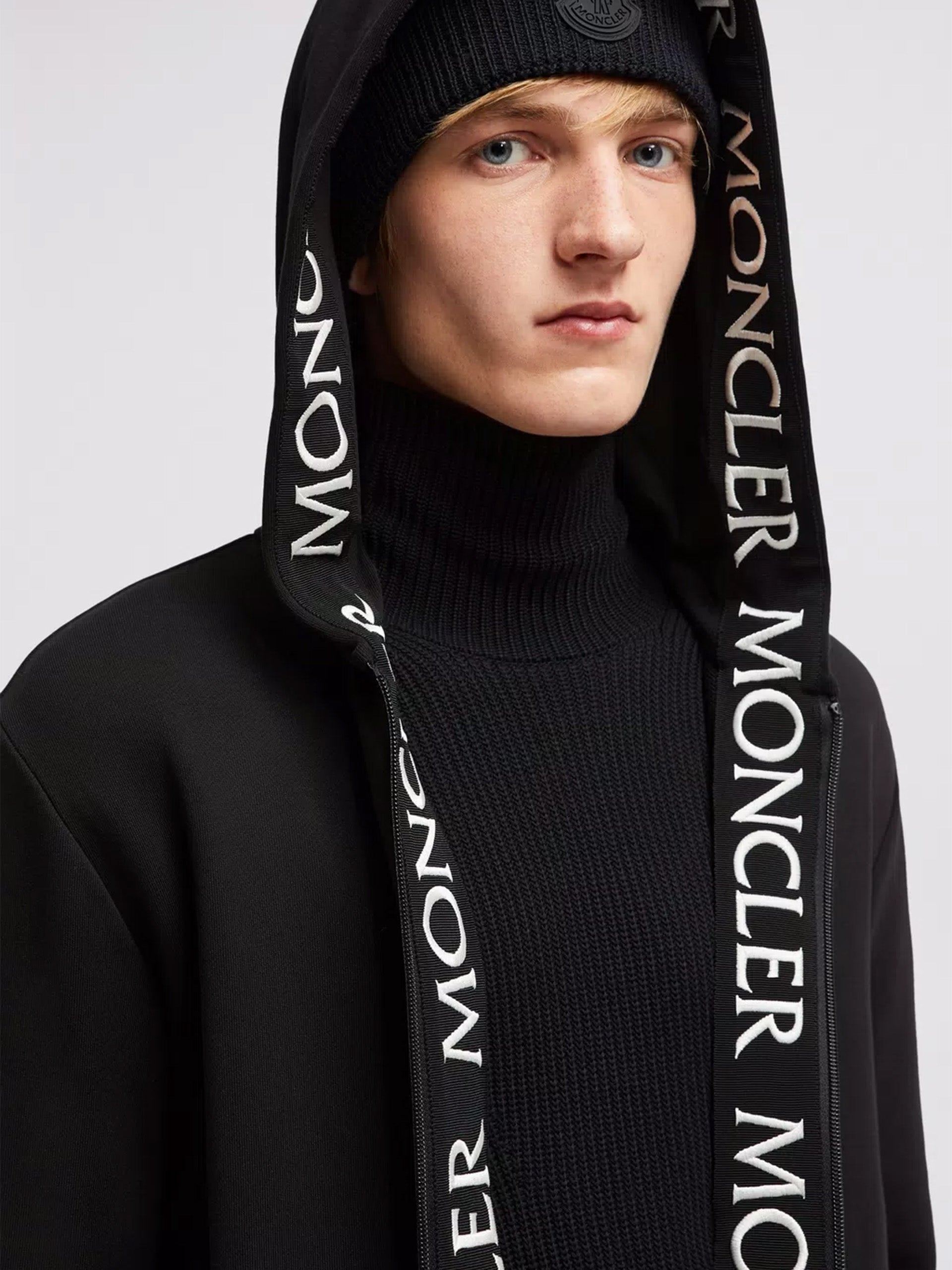 MONCLER - Kapuzenjacke mit Logo für Herren