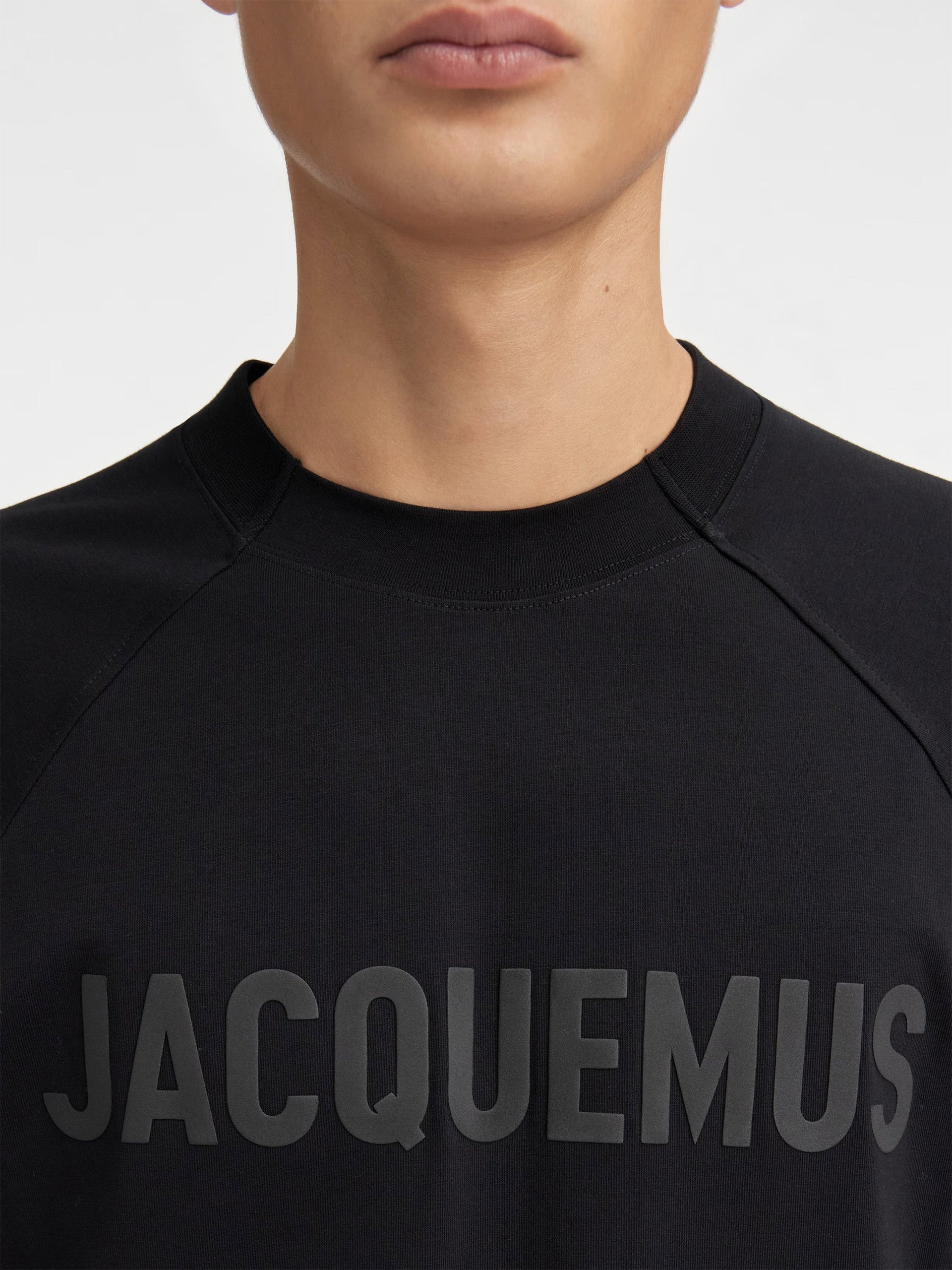 JACQUEMUS - T-Shirt Typo mit Logo für Herren Schwarz – Black