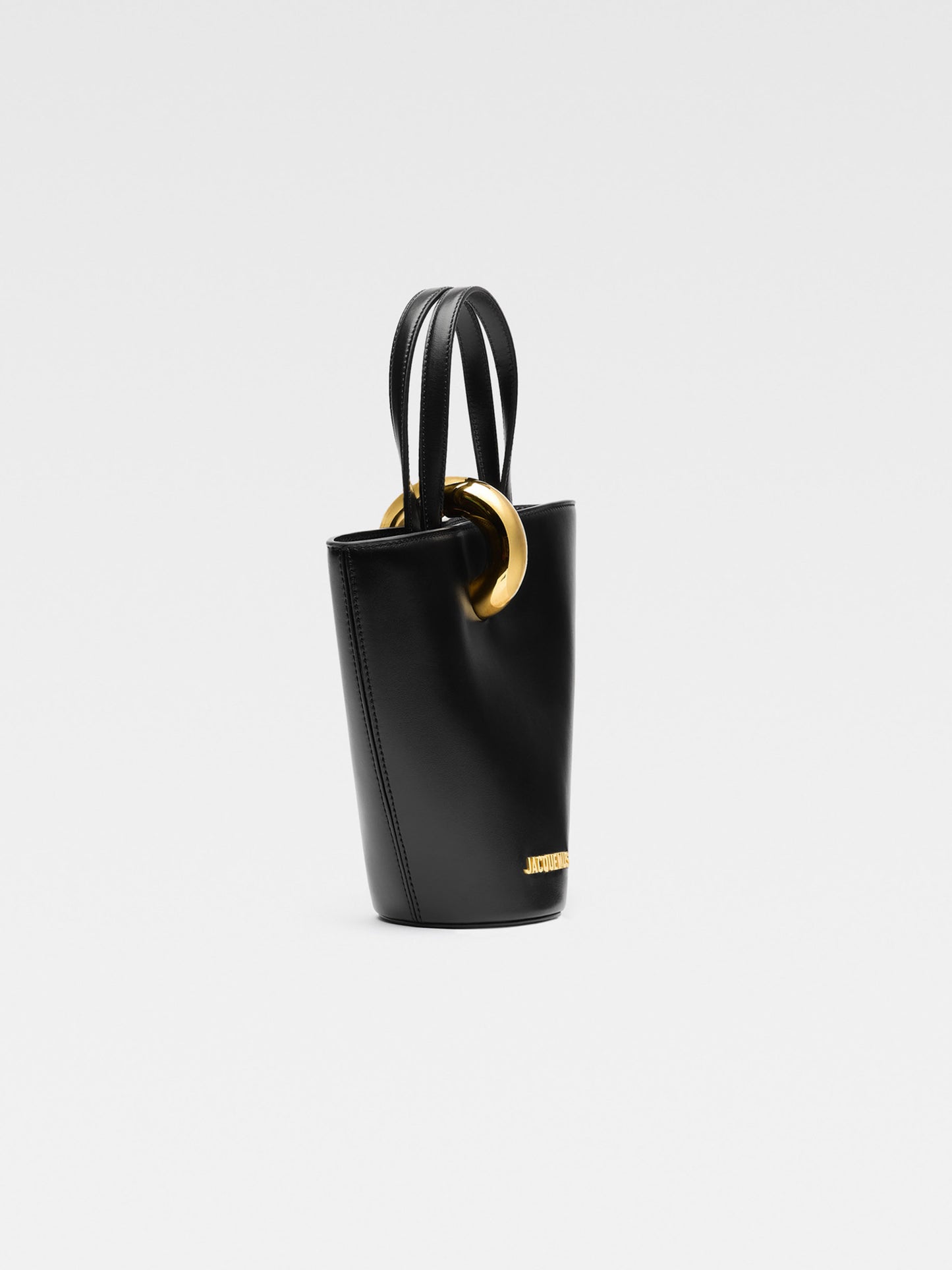 JACQUEMUS - Tasche Le Petit Bambola aus Leder