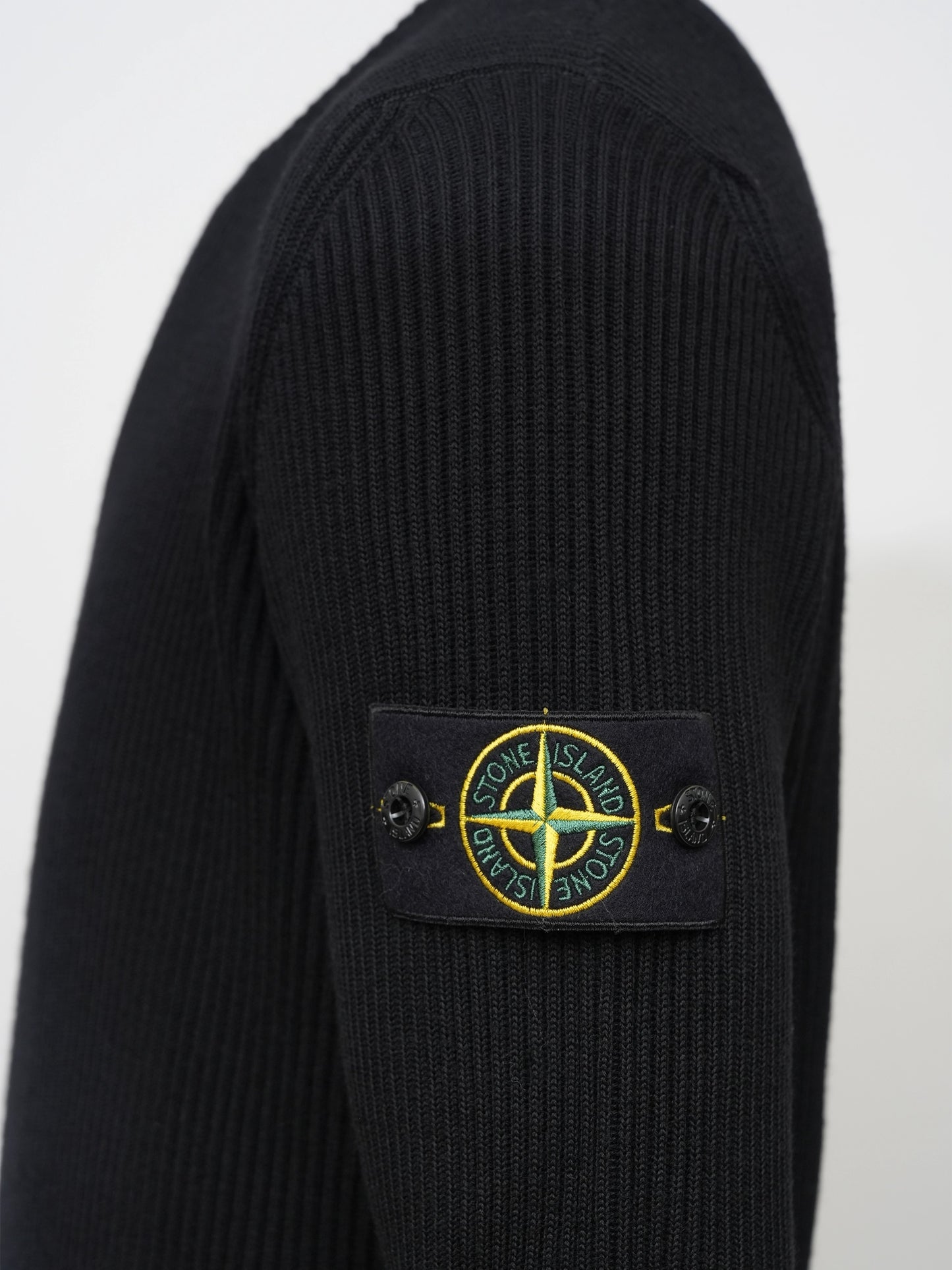 STONE ISLAND - Pullover aus Rippstrick für Herren Schwarz - Black