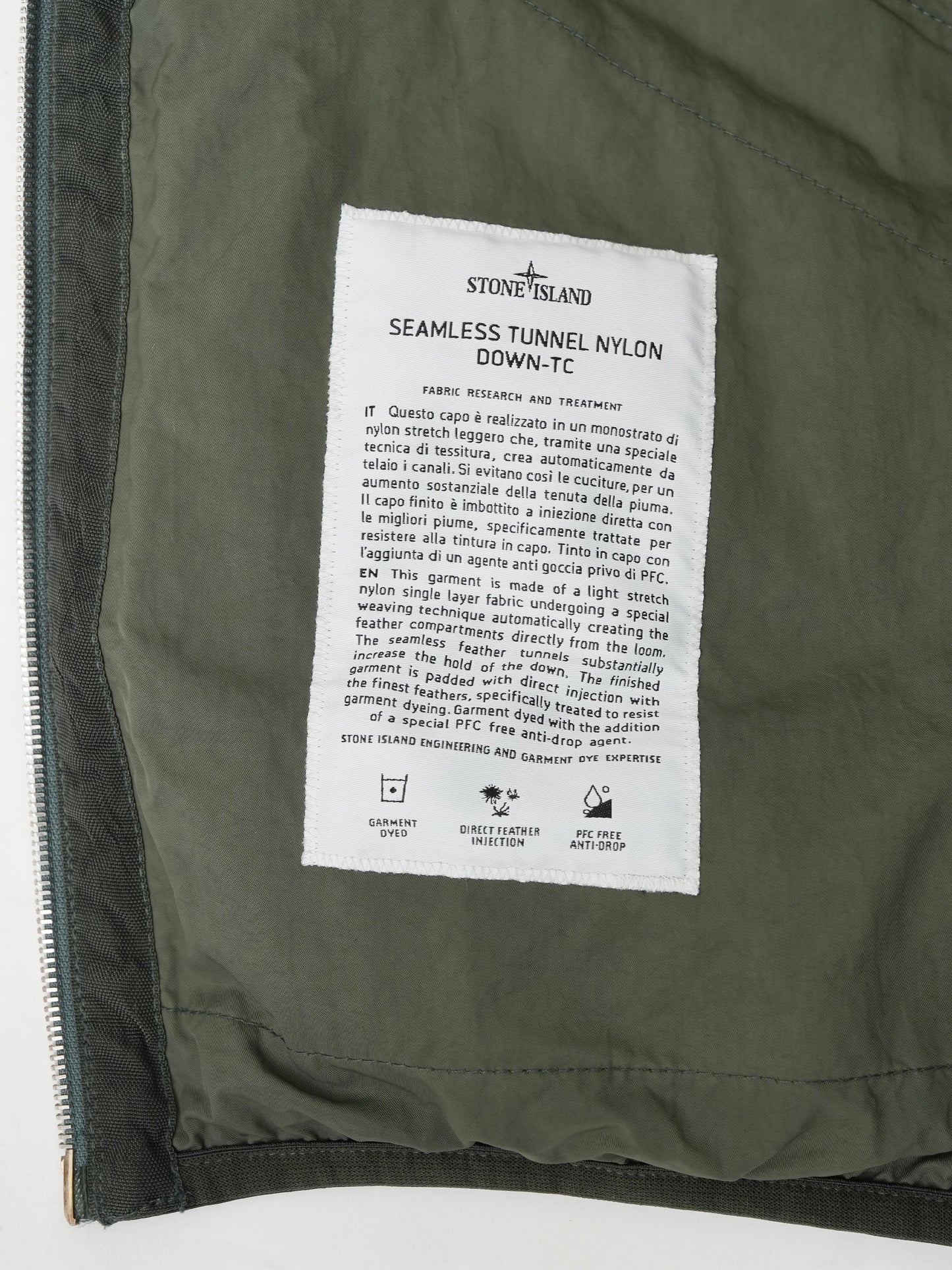 STONE ISLAND - Daunenjacke mit Kapuze für Herren Olivgrün – Olive green