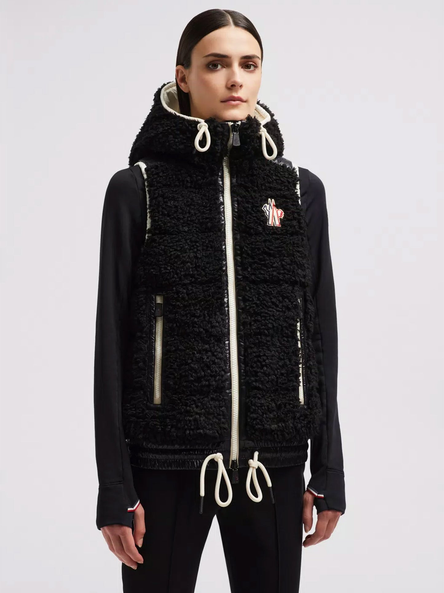 MONCLER GRENOBLE - Daunenweste aus Teddy-Fleece für Damen Schwarz – Black