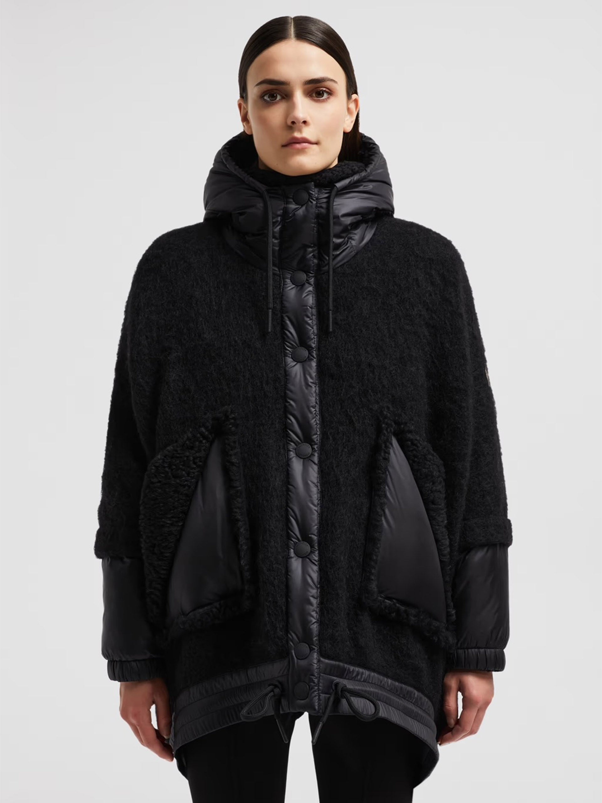 MONCLER GRENOBLE - Daunen-Cape mit Shearling für Damen