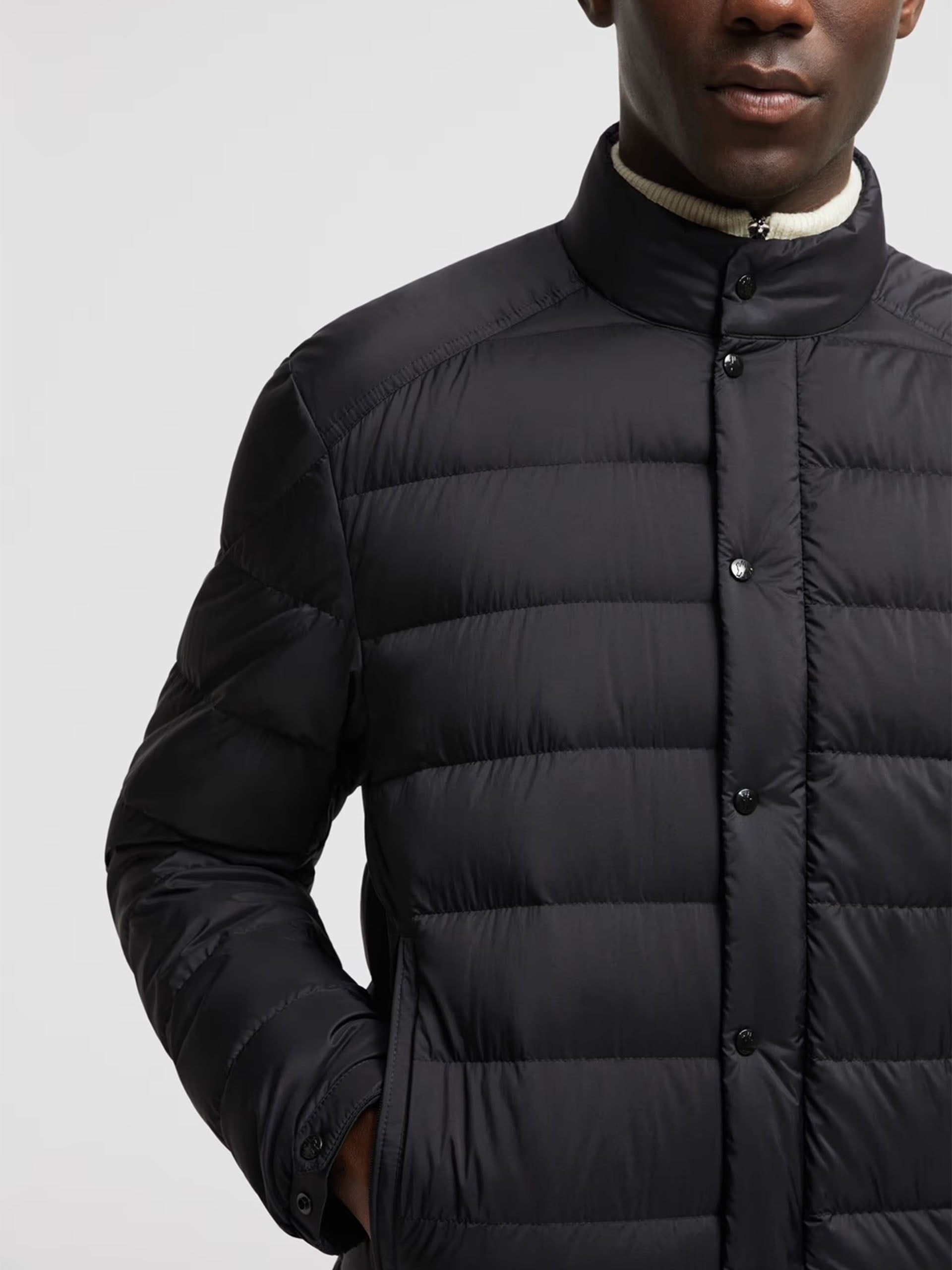 MONCLER - Leichte Daunenjacke Selves für Herren