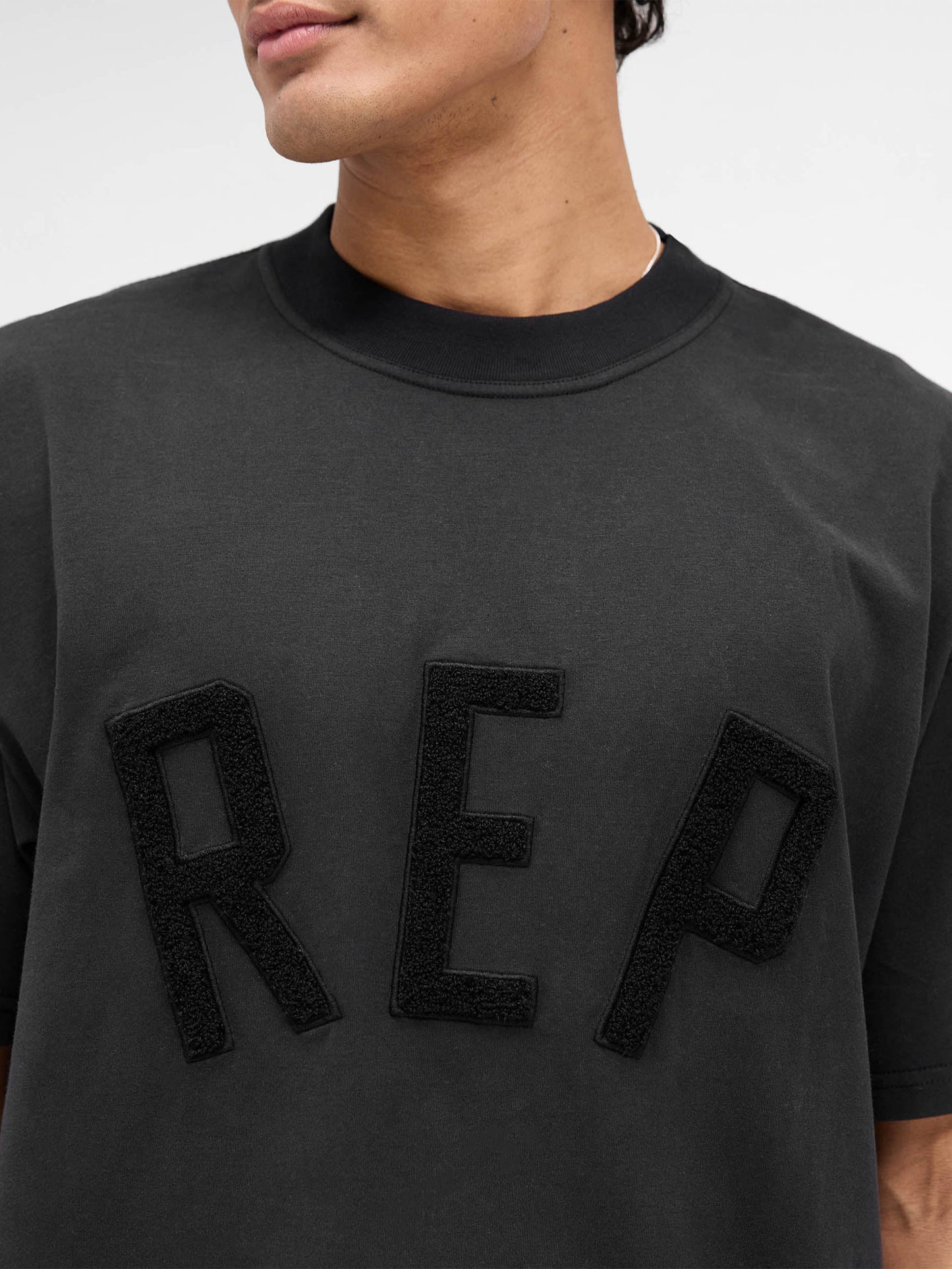 REPRESENT - Logo-T-Shirt REP Applique für Herren