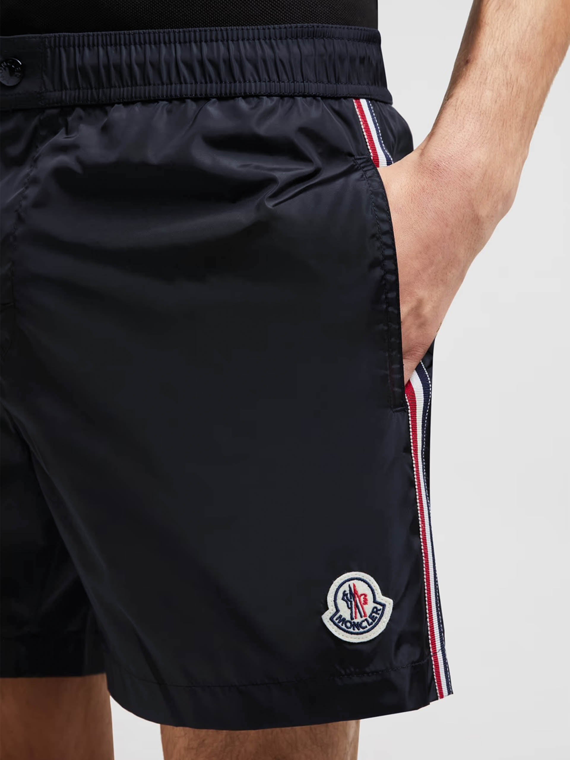 MONCLER - Badehose mit Logo-Aufnäher für Herren in Dunkelblau - Dark blue