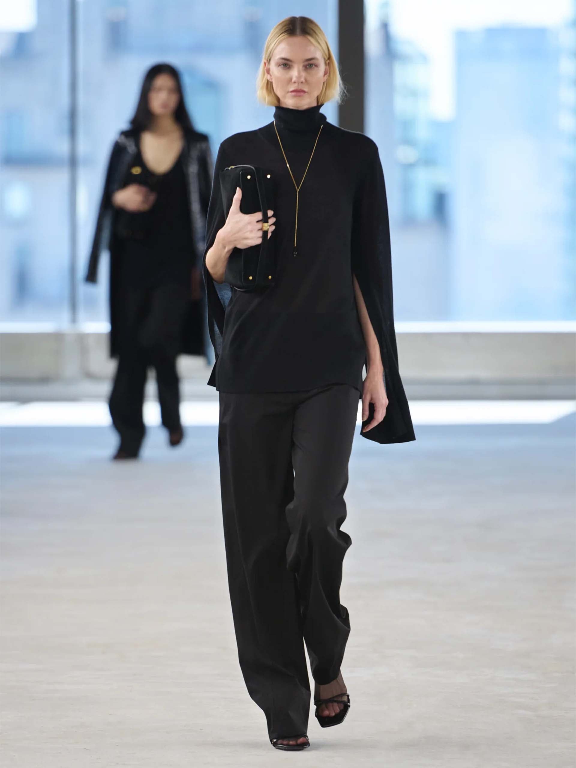 TOTEME - Rollkragenpullover mit Schlitzen für Damen in Schwarz - Black