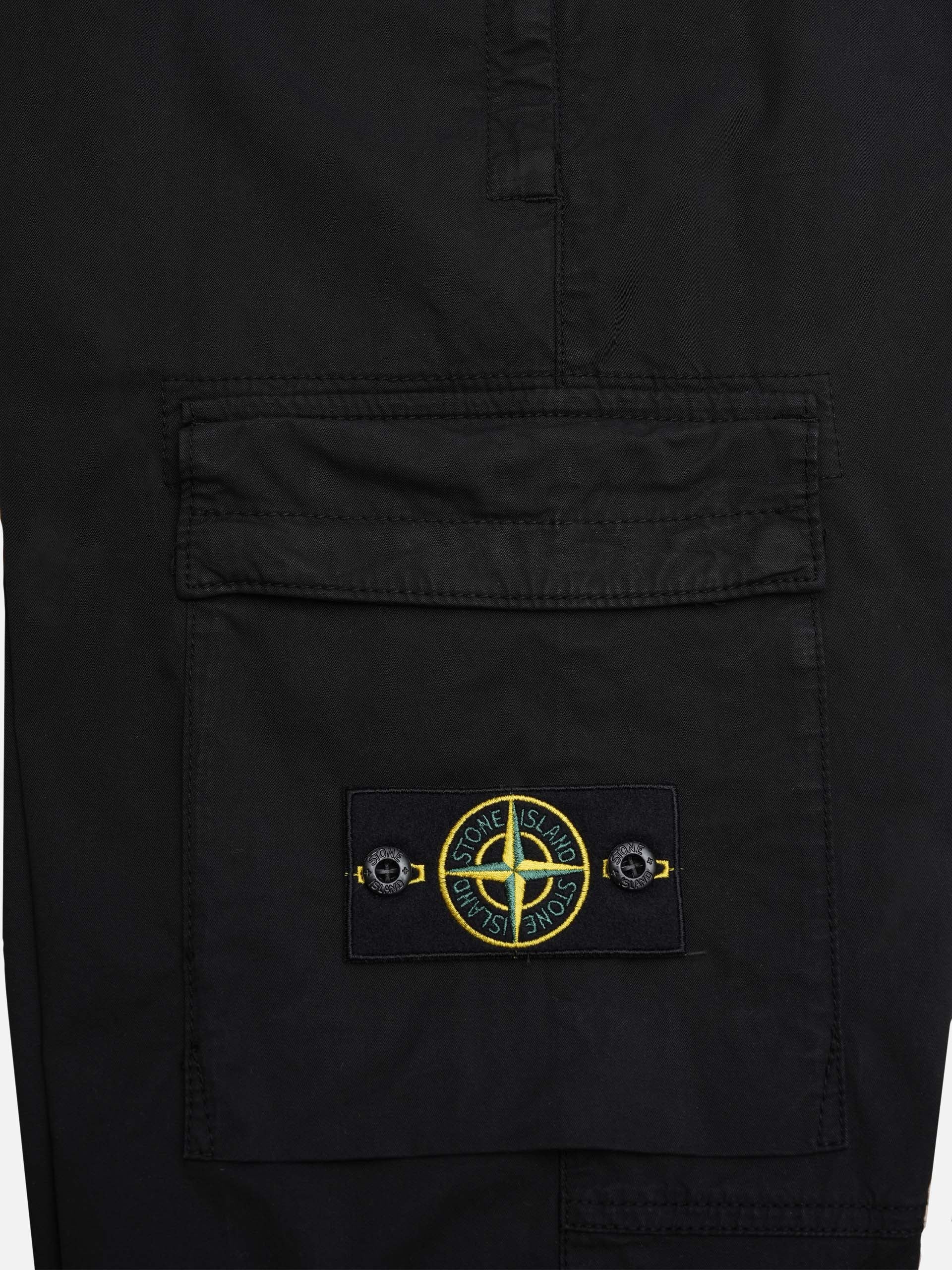 STONE ISLAND - Cargohose mit Logo-Patch für Herren