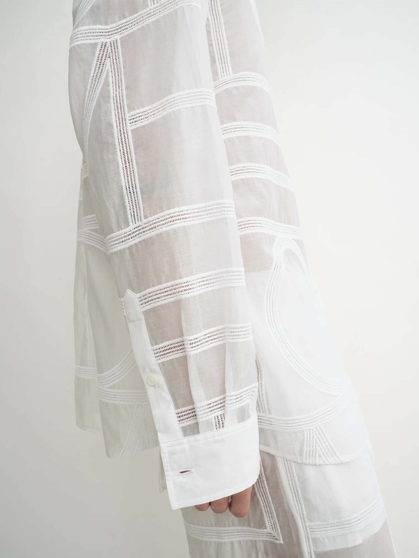 TOTEME - Hemd mit gehäkeltem Monogramm für Damen