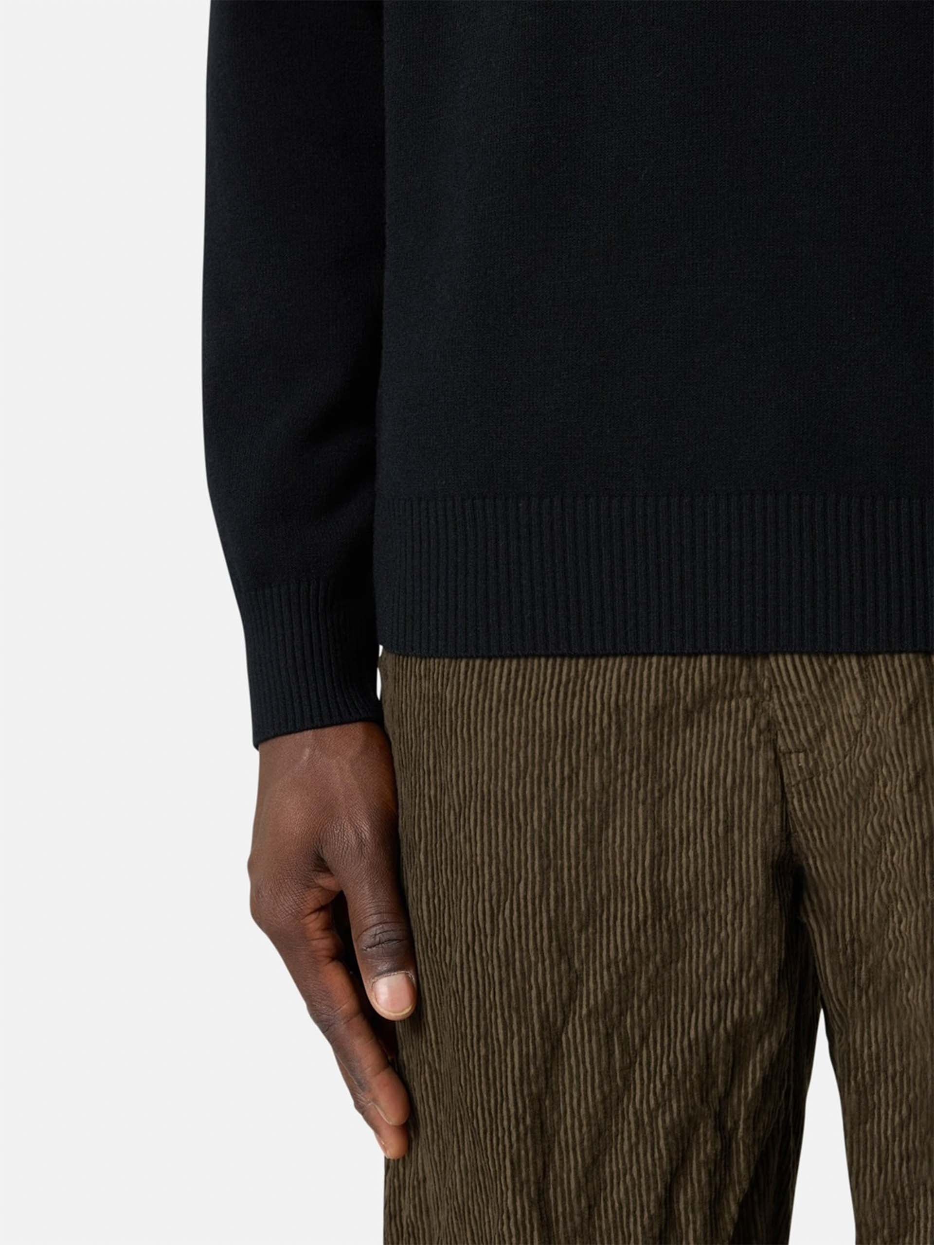 STONE ISLAND - Pullover aus Stretch-Wolle für Herren in Schwarz - Black
