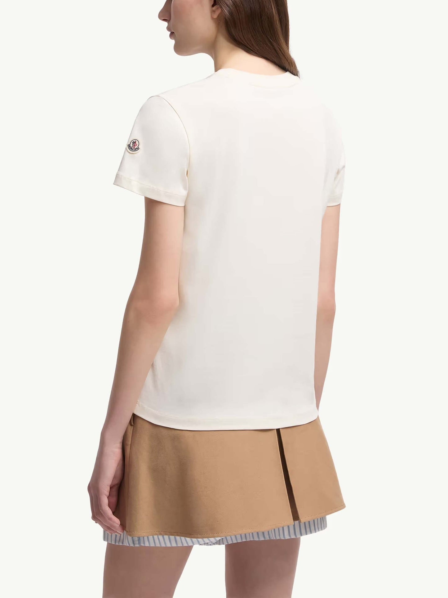 MONCLER - T-Shirt mit Logo-Stickerei für Damen in Cremeweiß - Cream white