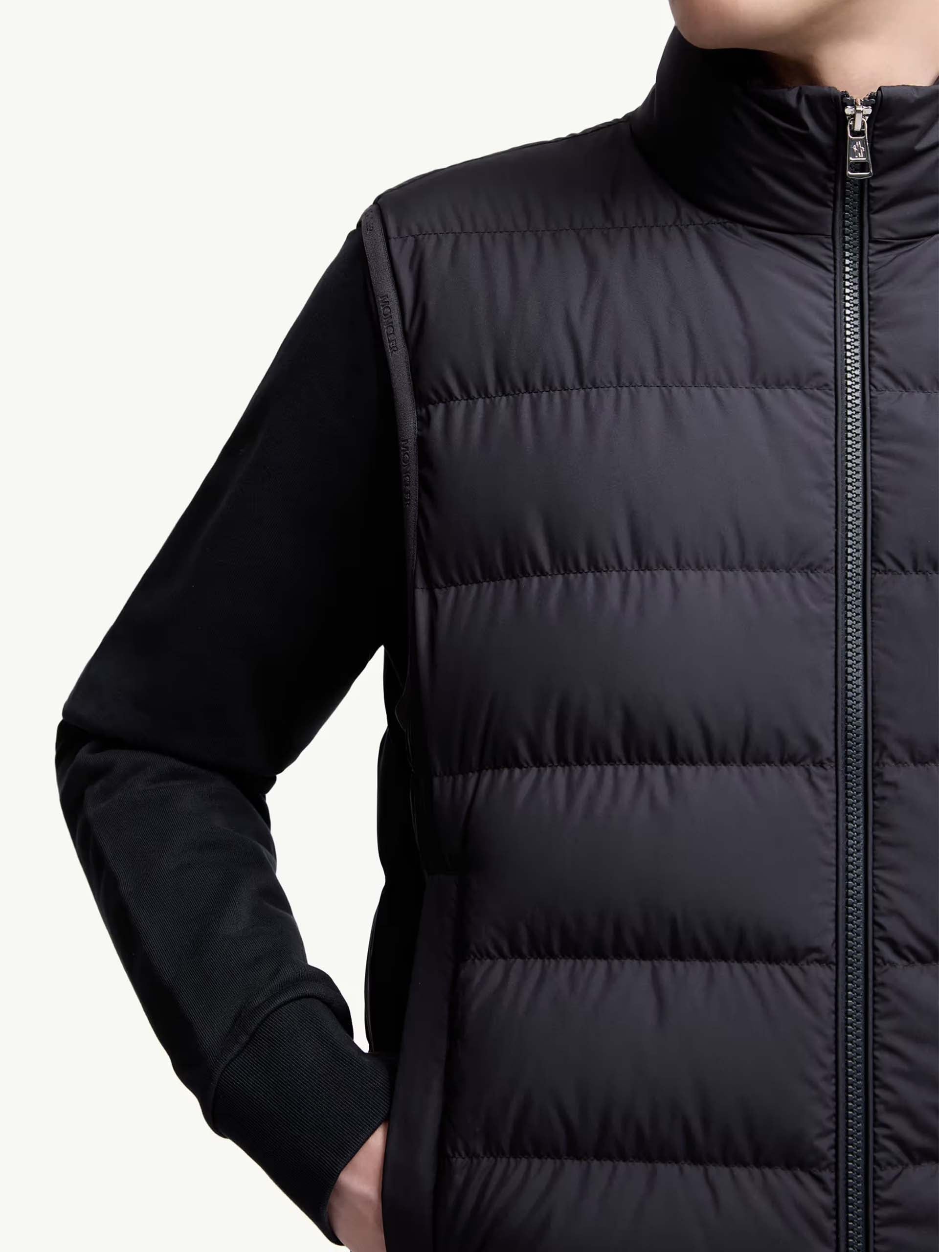MONCLER - Contrin Daunenweste mit Logo für Herren