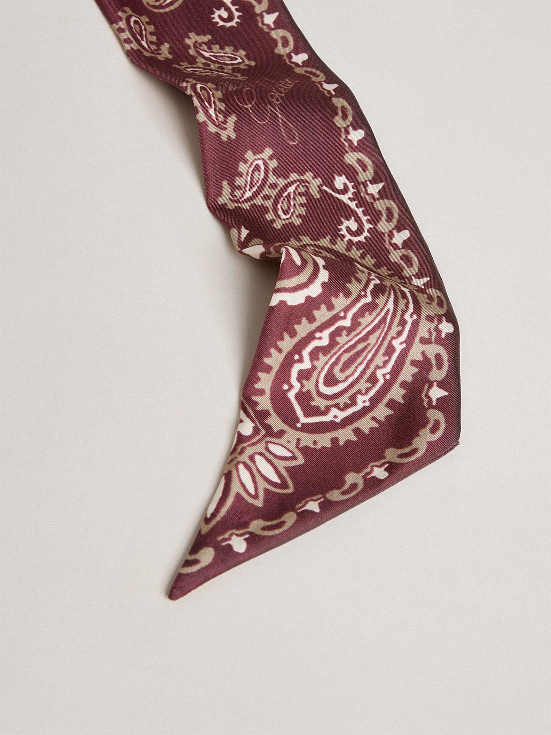 GOLDEN GOOSE - Seidentuch mit Paisleymuster in Bordeauxrot - Bordeaux red