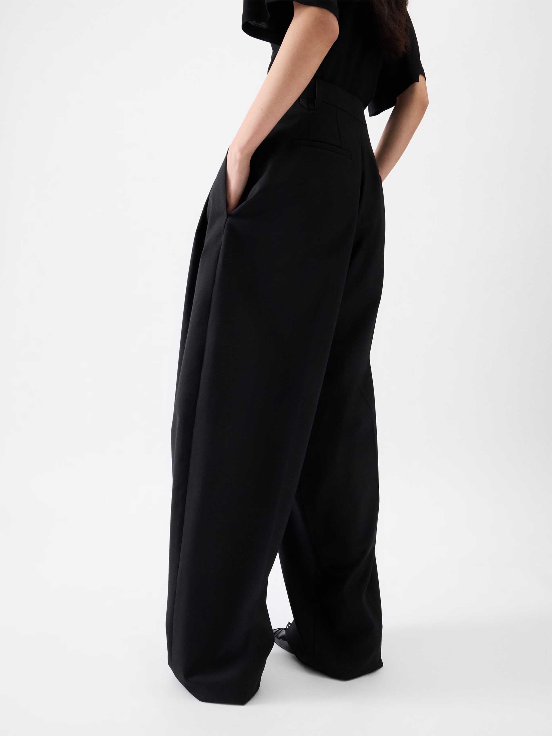 JACQUEMUS - Hose Pantalon d&#039;Homme für Damen