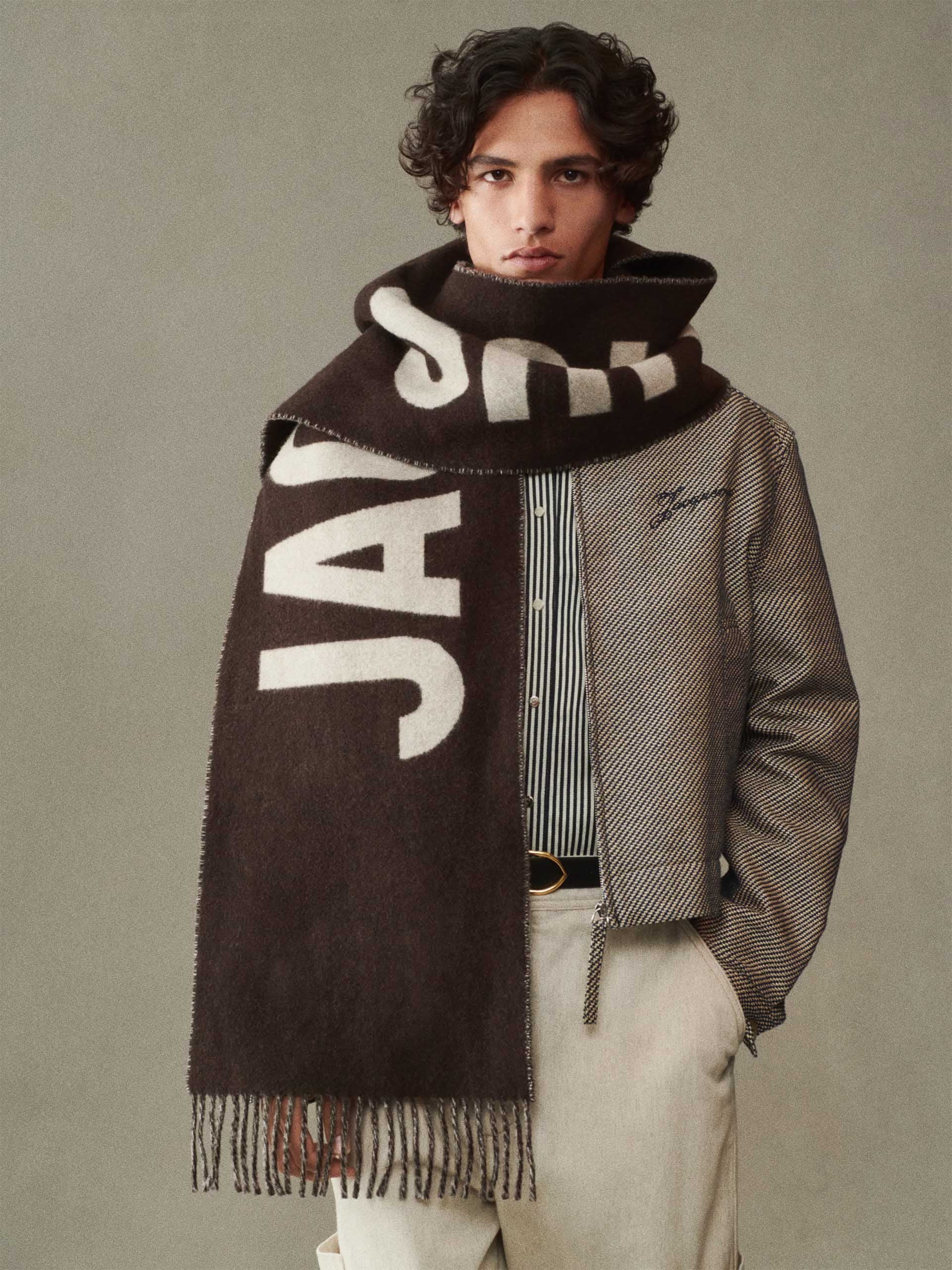 JACQUEMUS - Schal mit Logo aus Wolle in Braun - Brown