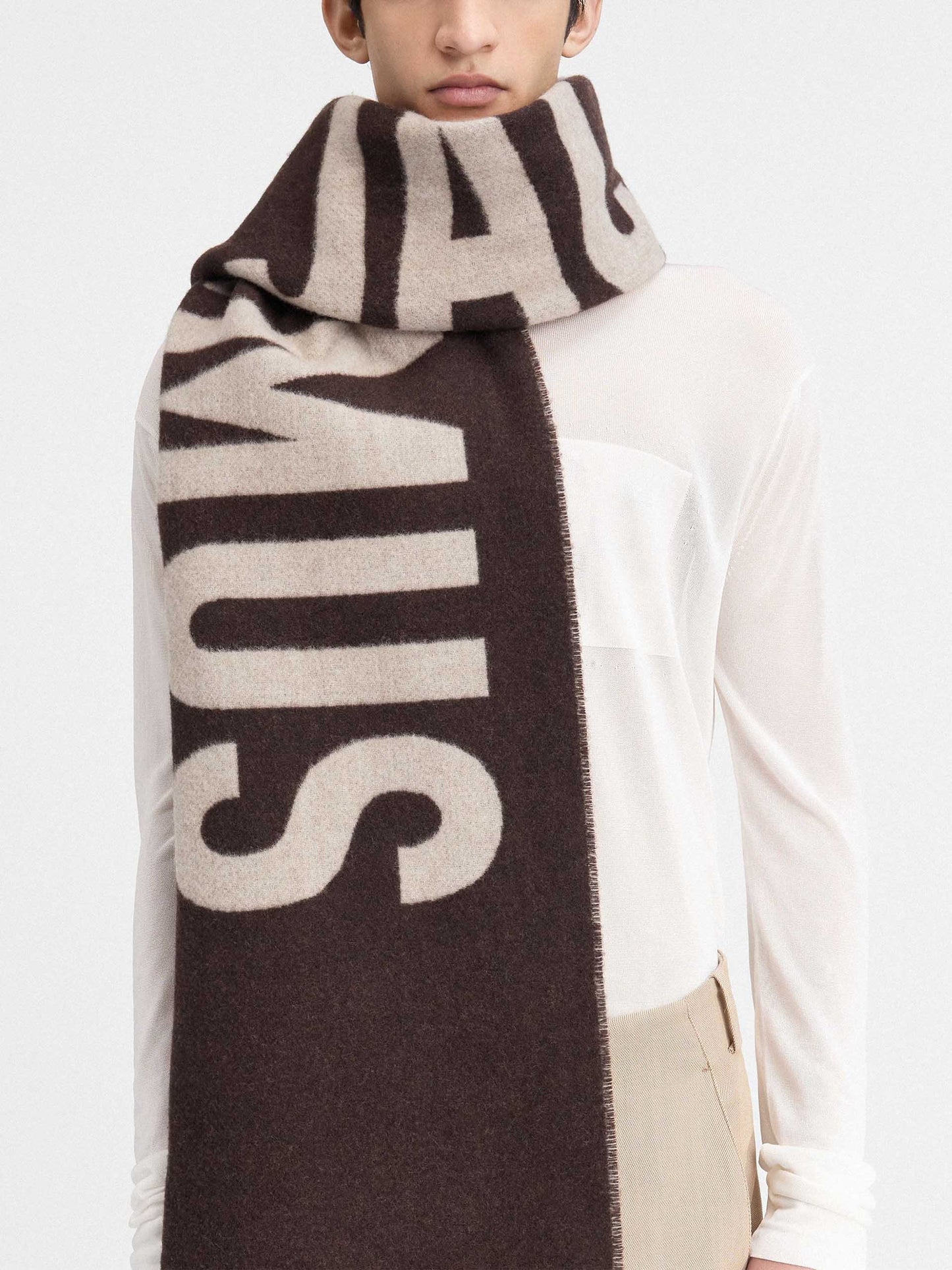 JACQUEMUS - Schal aus Wolle mit Logo in Braun - Brown