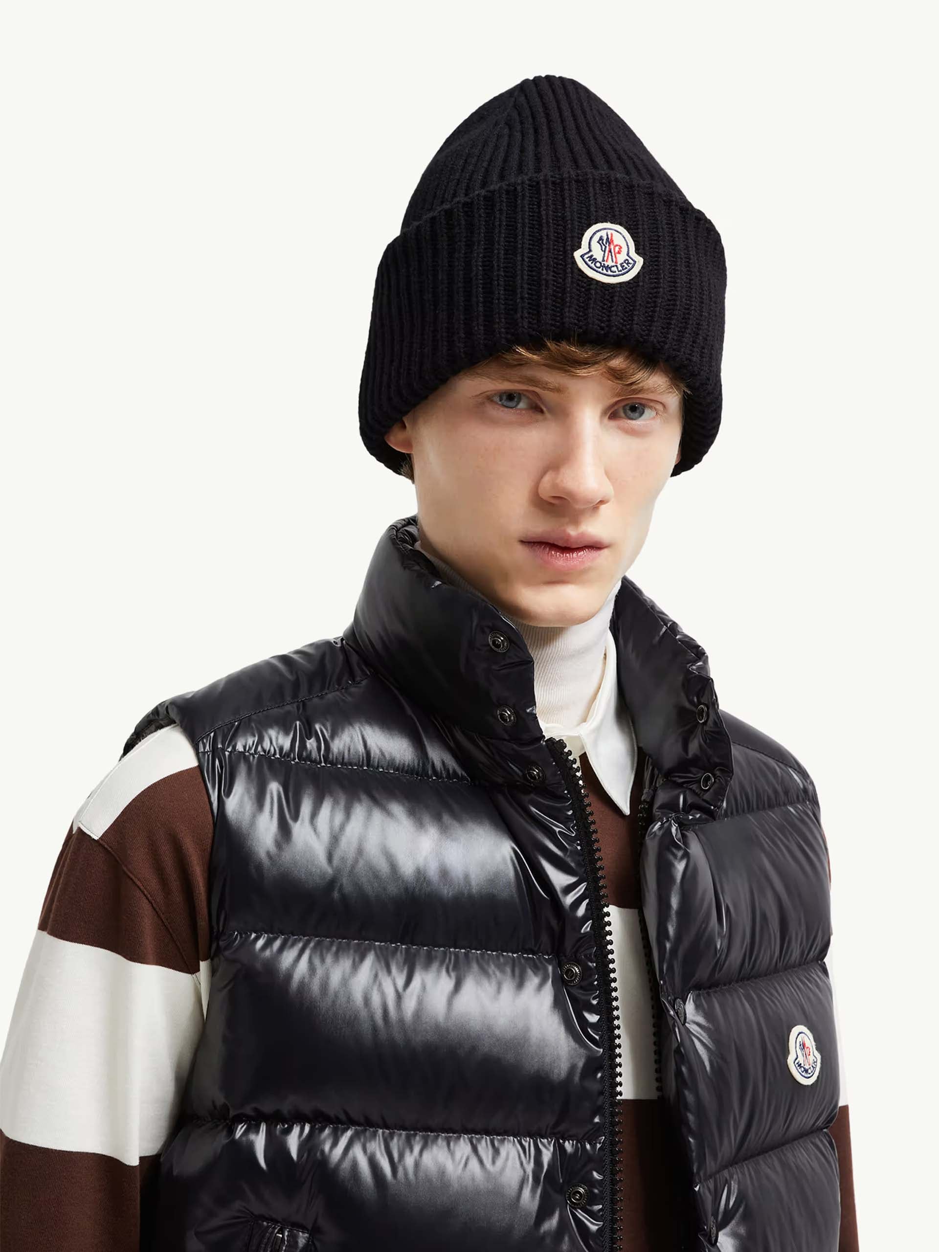 MONCLER - Mütze aus Wolle und Kaschmir mit Logo